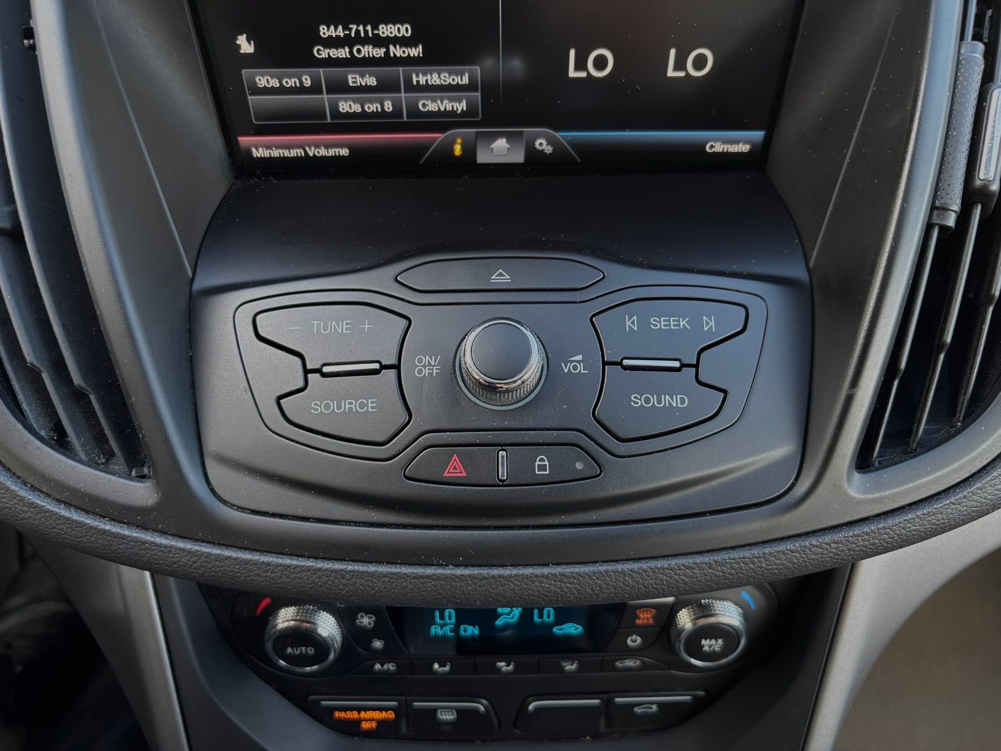 /canwestautoinc/2015-Ford-Escape-6057933810392053.jpg