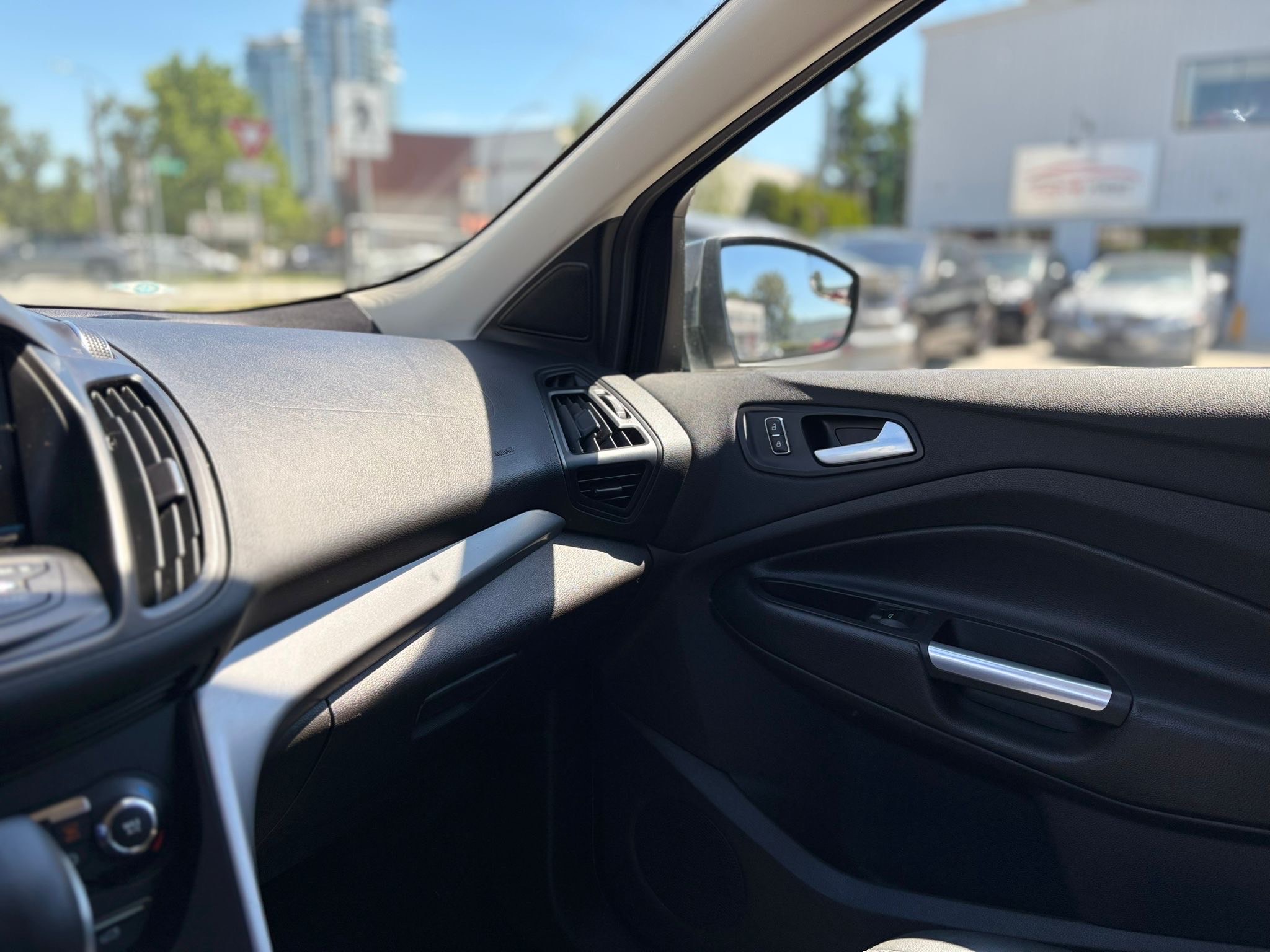 /canwestautoinc/2015-Ford-Escape-7022504130263847.jpg