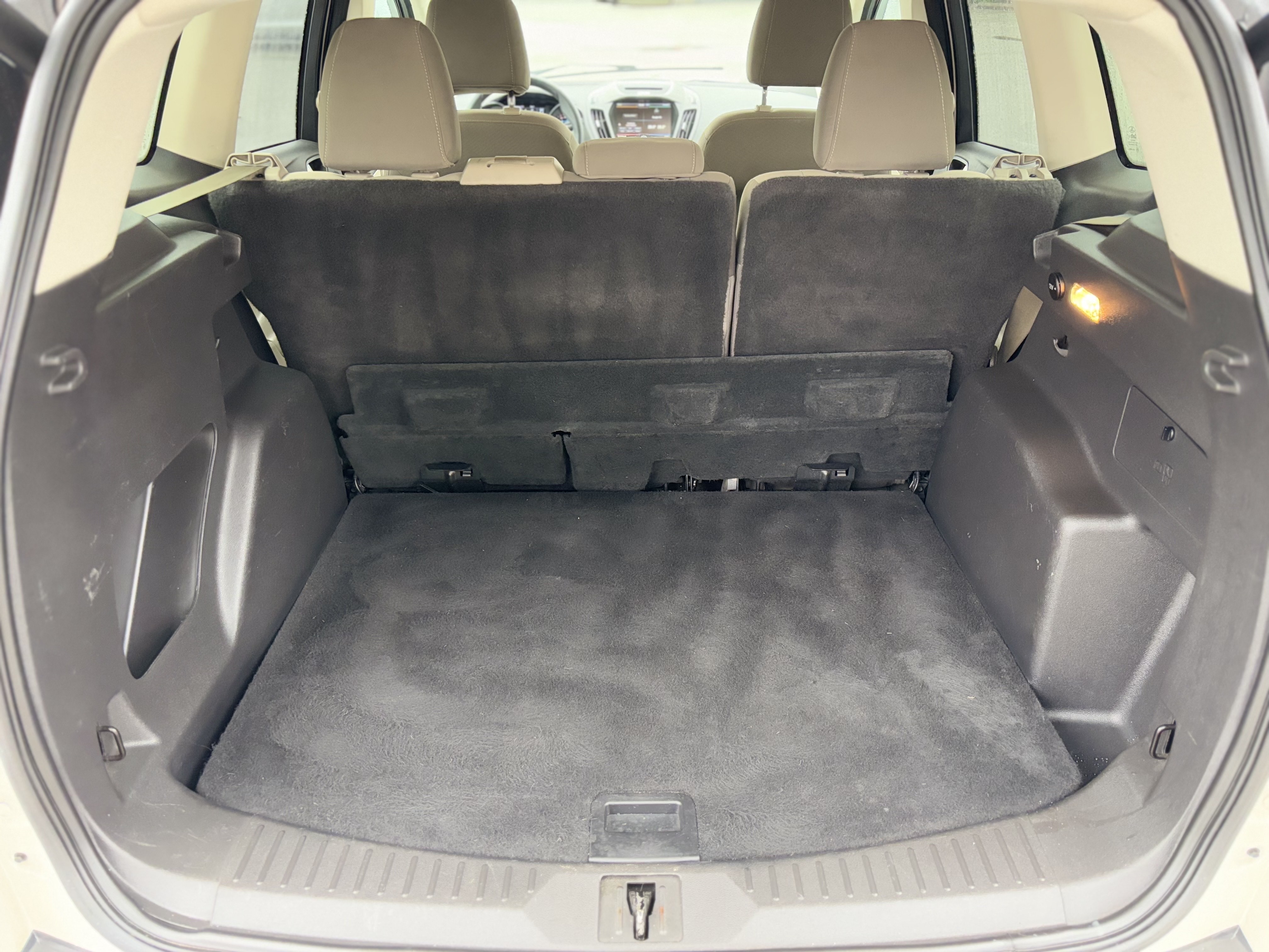 /canwestautoinc/2015-Ford-Escape-94470537393635.jpg