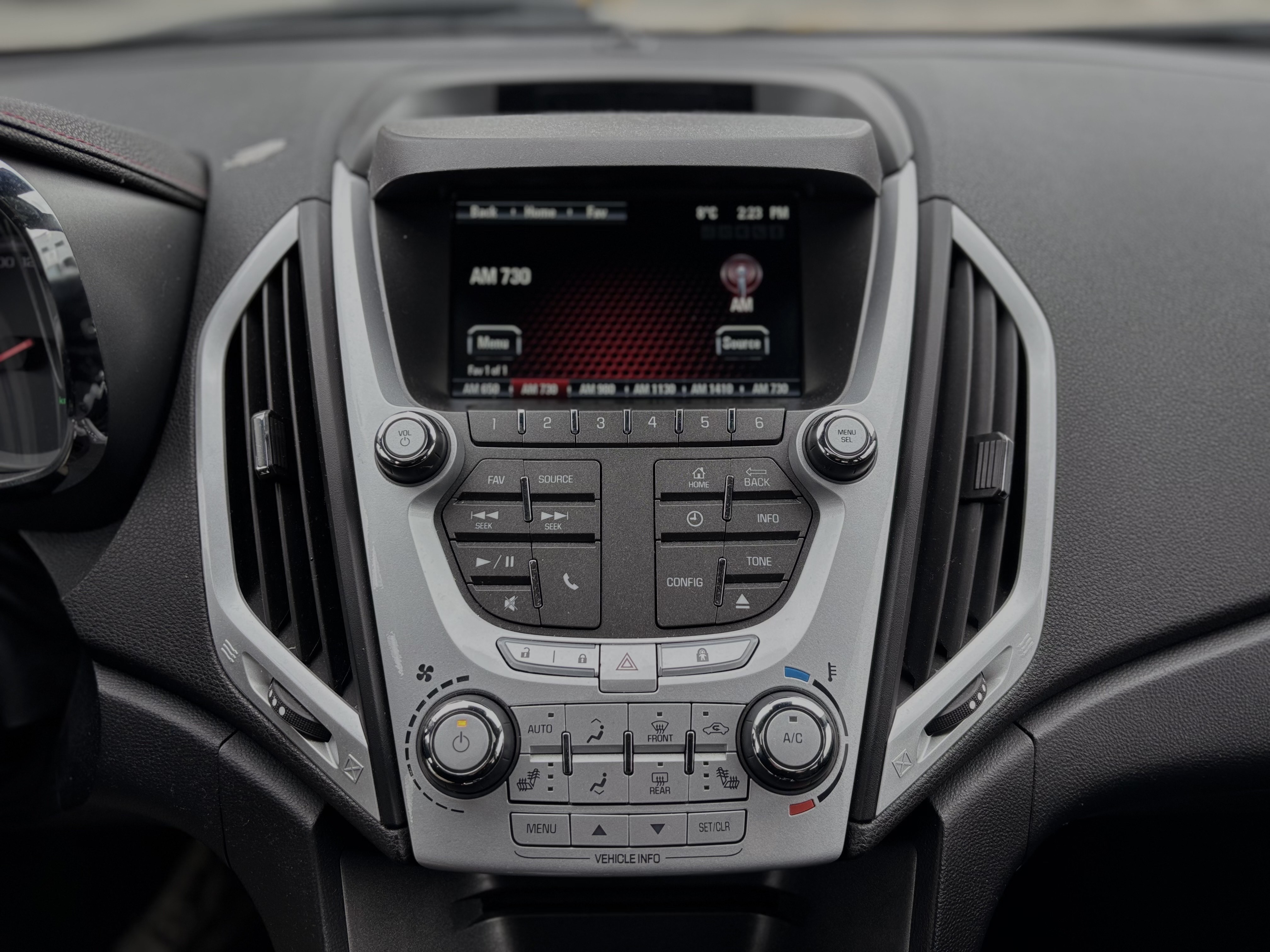 /canwestautoinc/2015-GMC-Terrain-3279748350285372.jpg