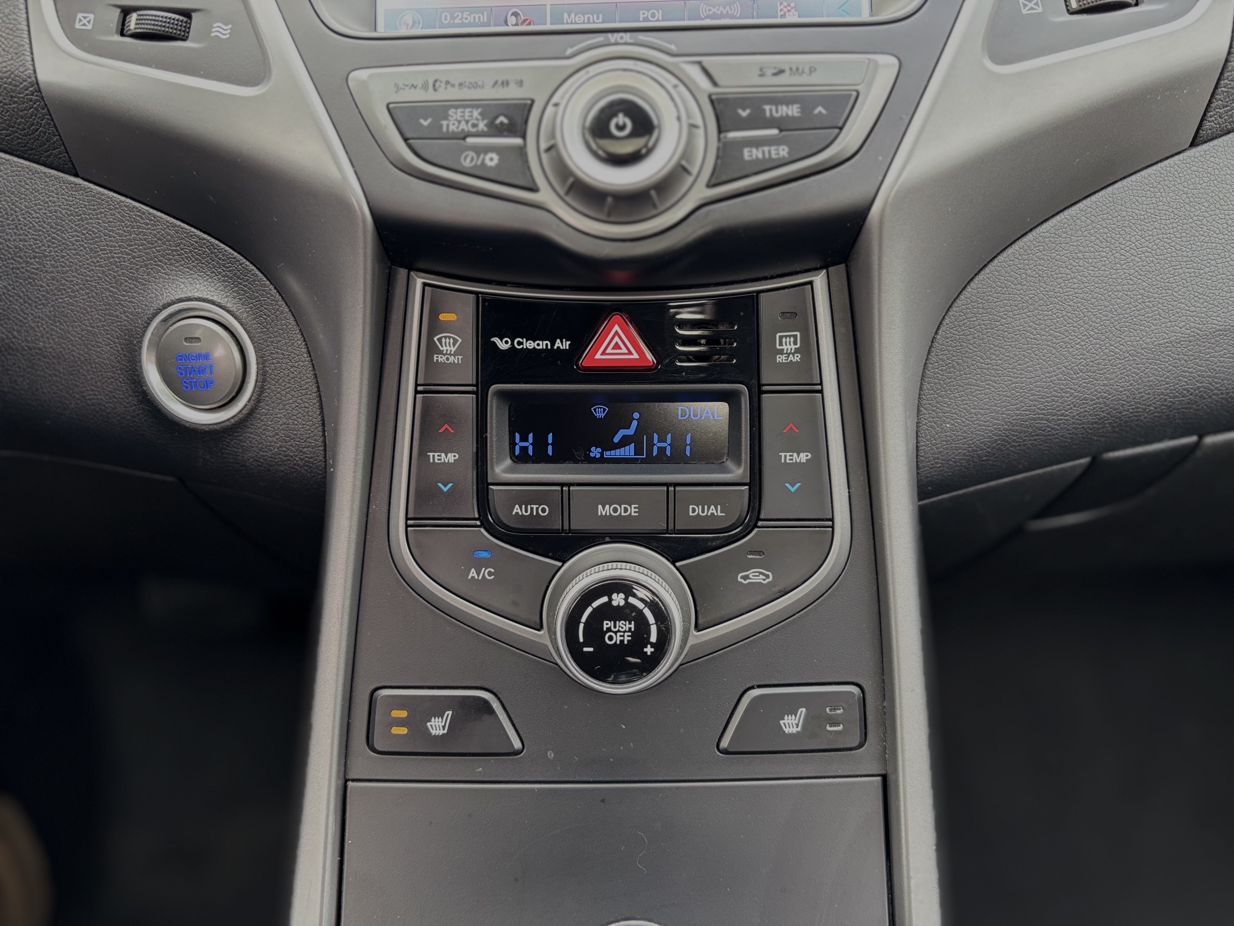 /canwestautoinc/2015-Hyundai-Elantra-07261322687537475.jpg
