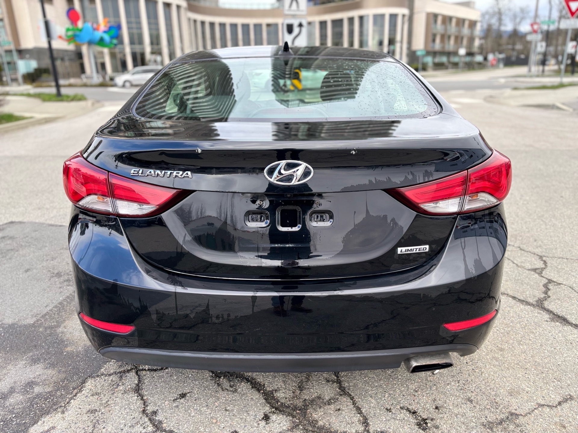 /canwestautoinc/2015-Hyundai-Elantra-19111644688451523.jpg