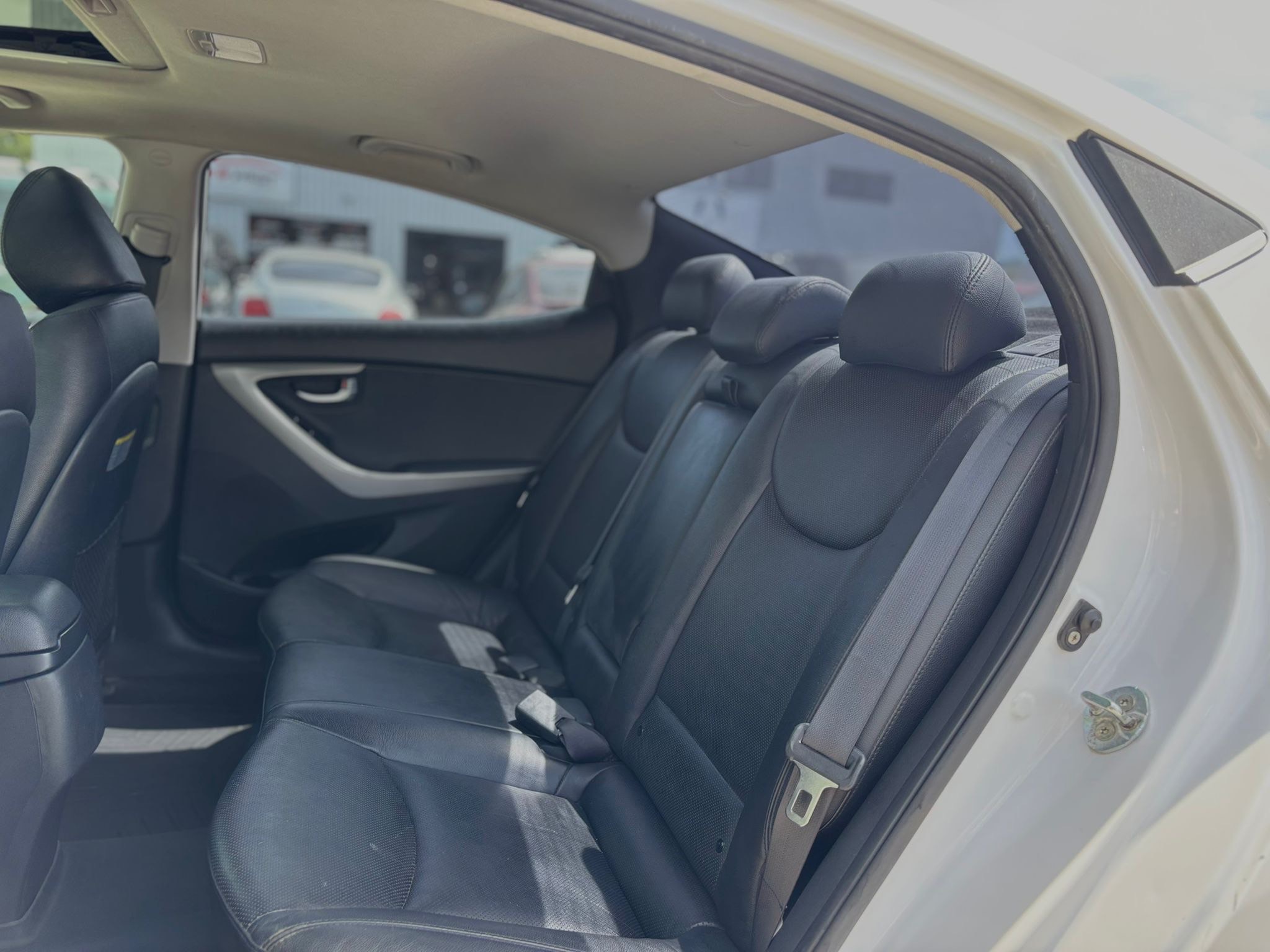 /canwestautoinc/2015-Hyundai-Elantra-47397950417930557.jpg