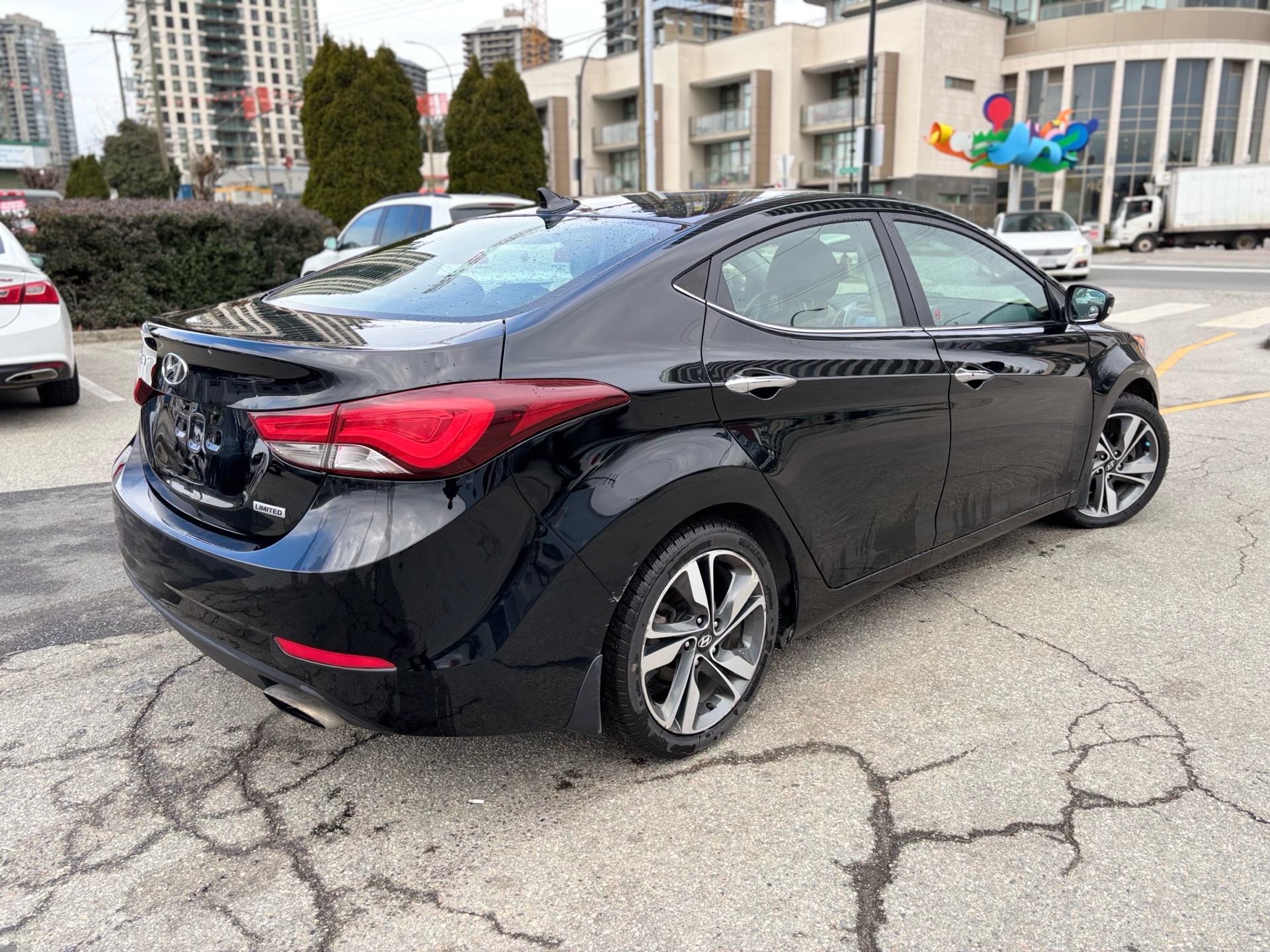 /canwestautoinc/2015-Hyundai-Elantra-5079601444159887.jpg