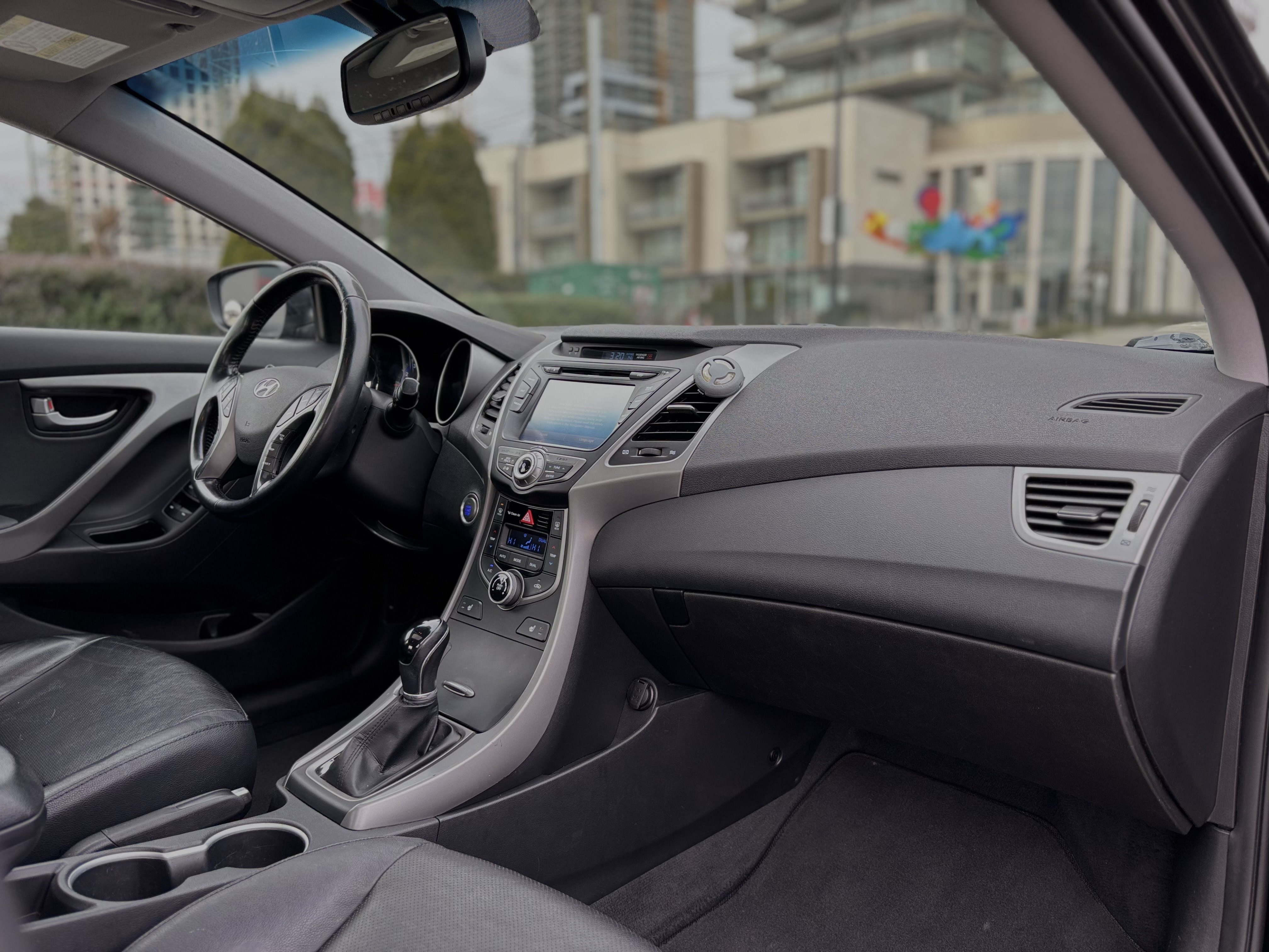 /canwestautoinc/2015-Hyundai-Elantra-766712261614946.jpg