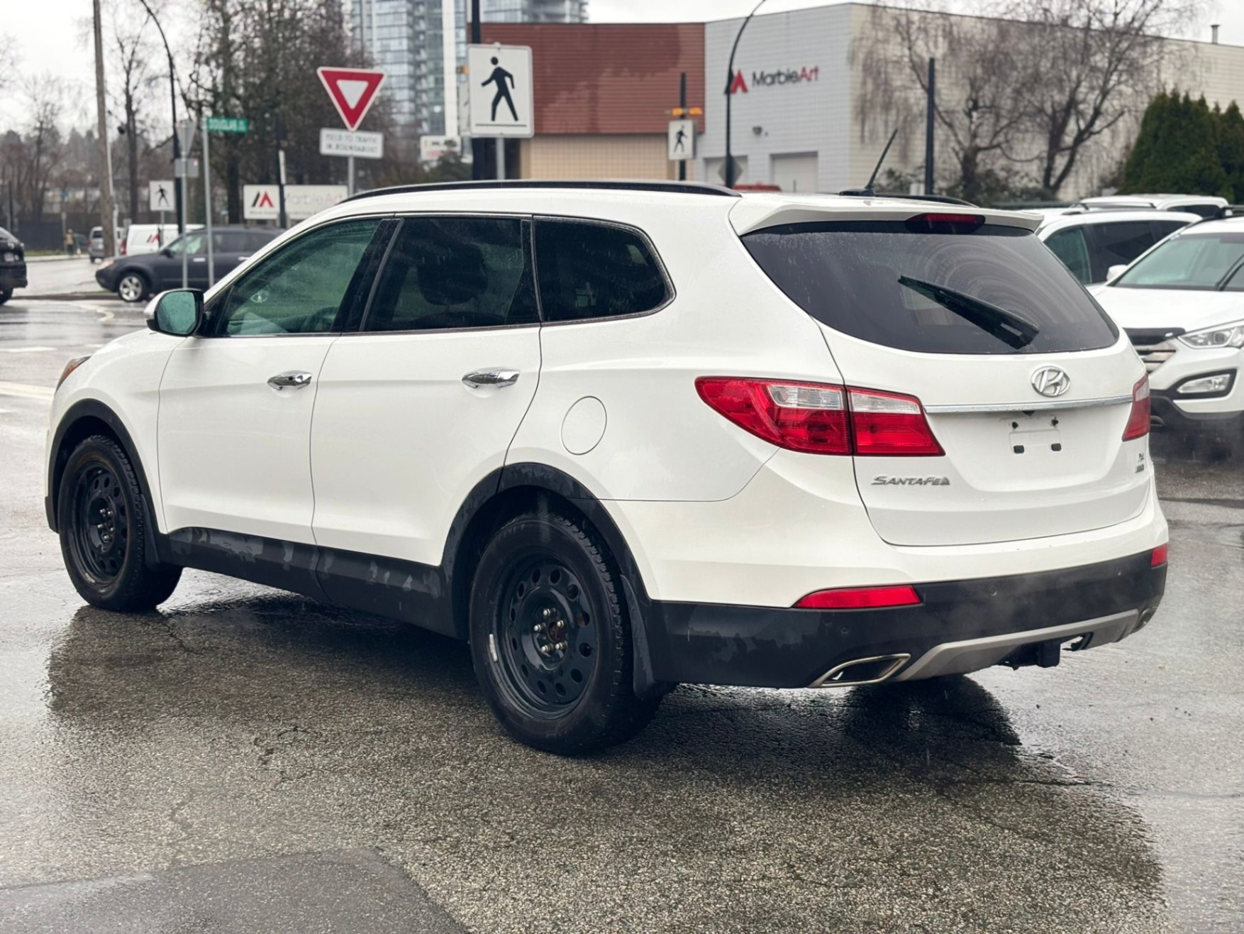 /canwestautoinc/2015-Hyundai-SantaFe-21636574510620754.jpg