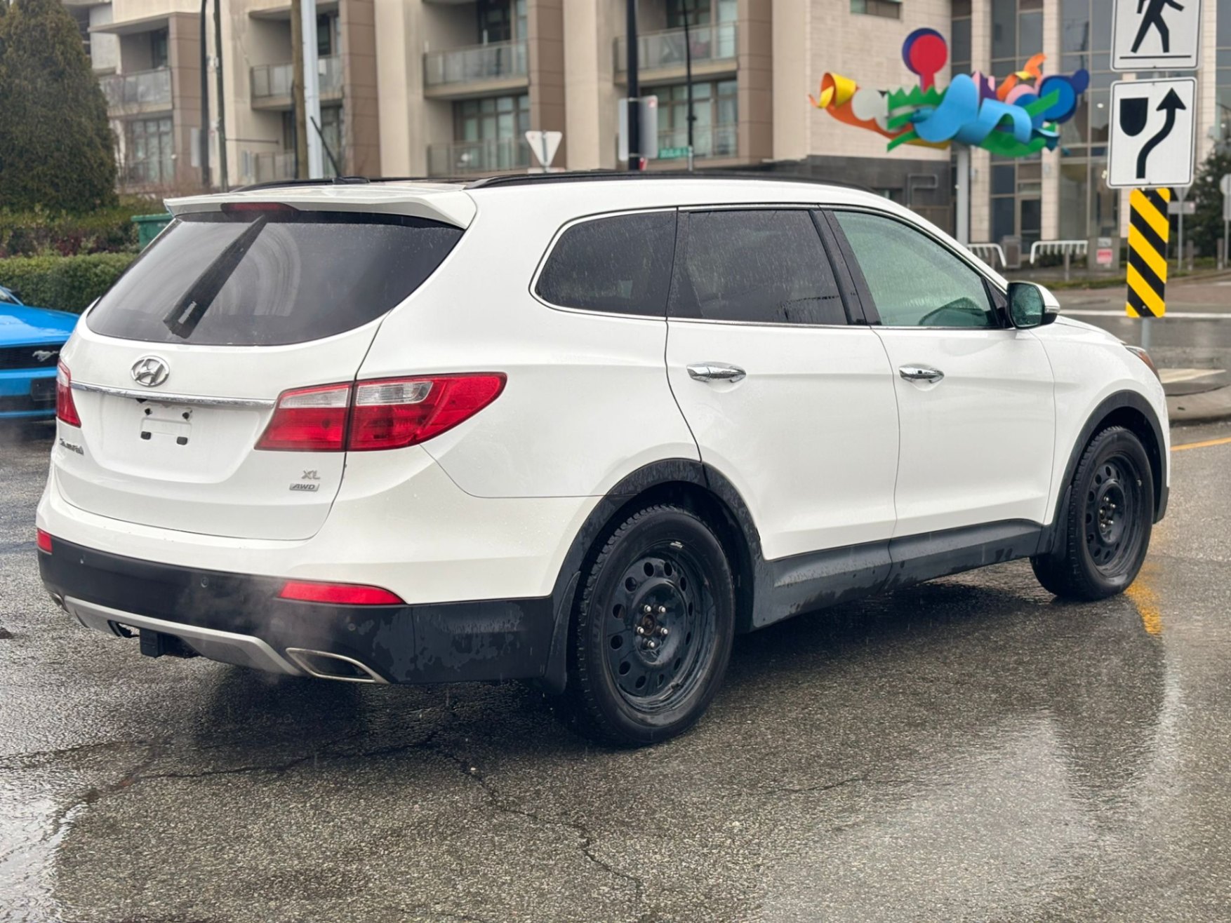 /canwestautoinc/2015-Hyundai-SantaFe-27883805524932903.jpg