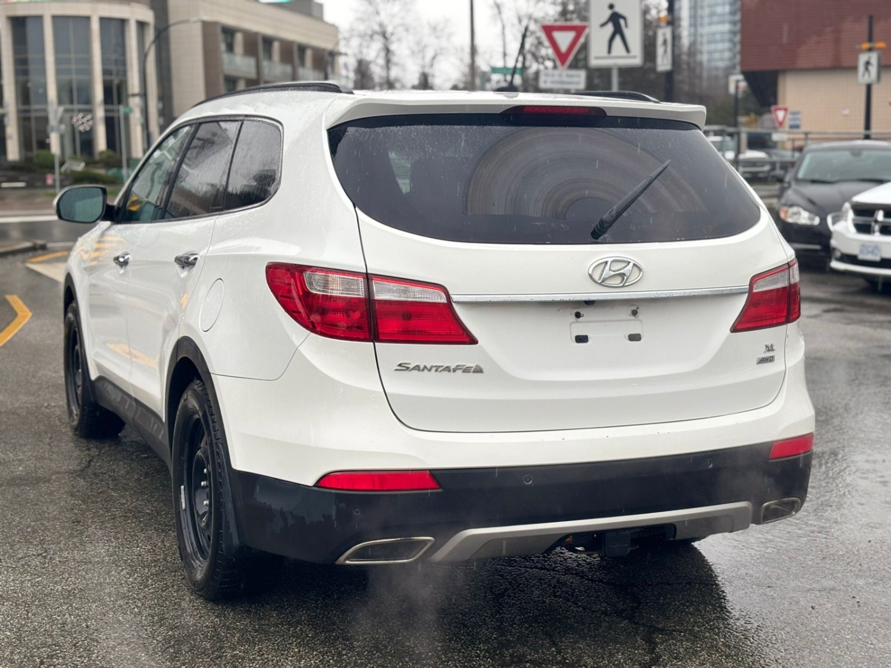 /canwestautoinc/2015-Hyundai-SantaFe-5106156173205765.jpg