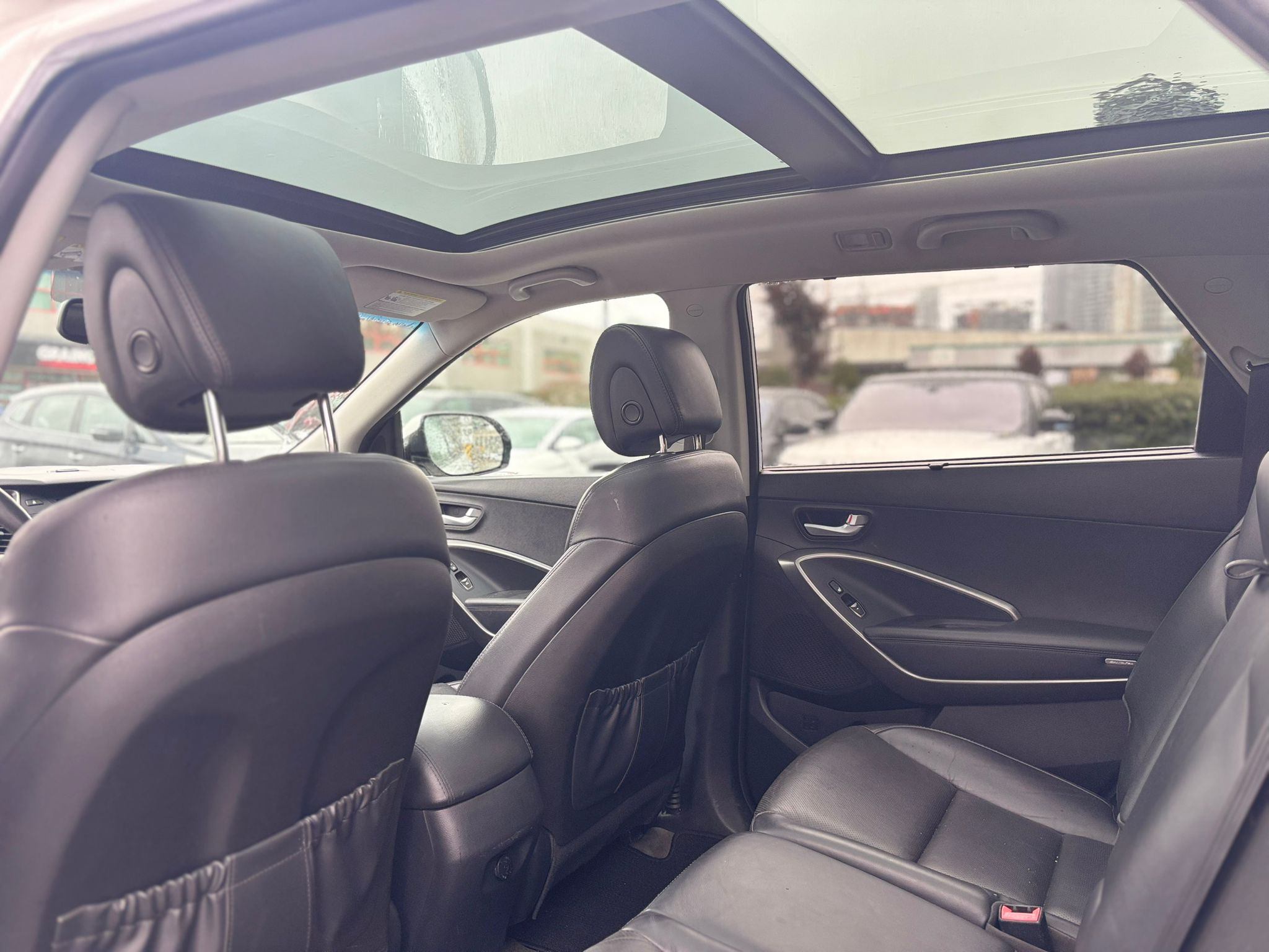 /canwestautoinc/2015-Hyundai-SantaFe-9155834328068115.jpg