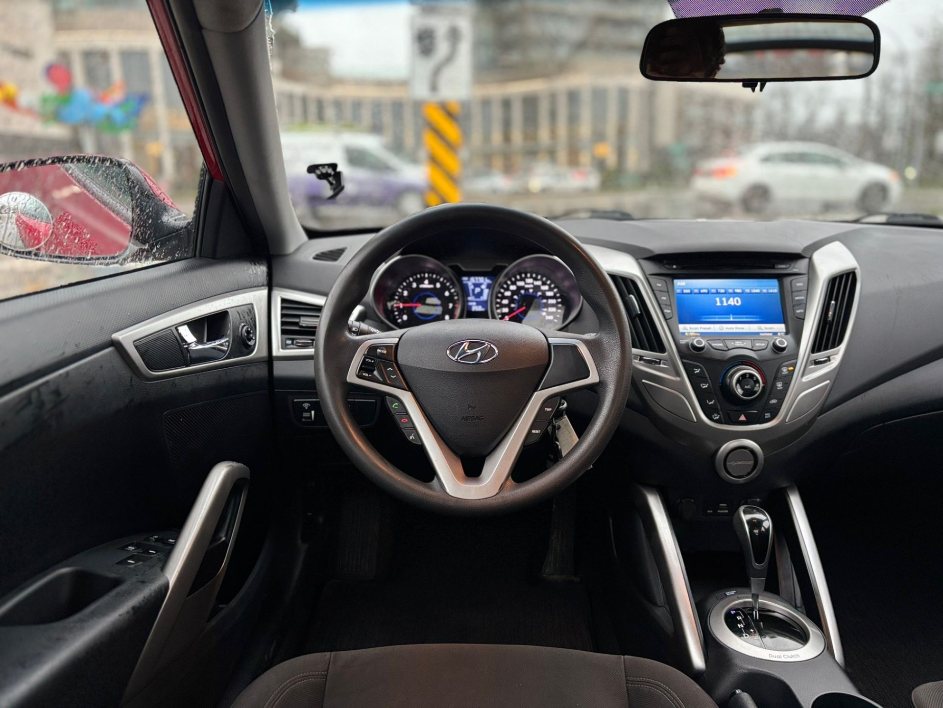 /canwestautoinc/2015-Hyundai-Veloster-5046401621135062.jpg