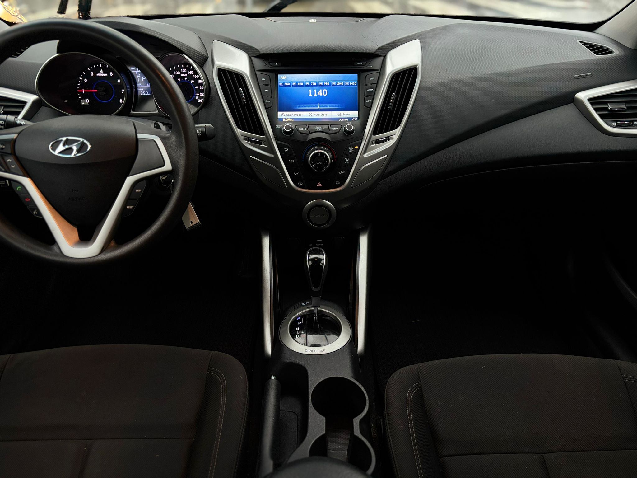 /canwestautoinc/2015-Hyundai-Veloster-5386049574340677.jpg