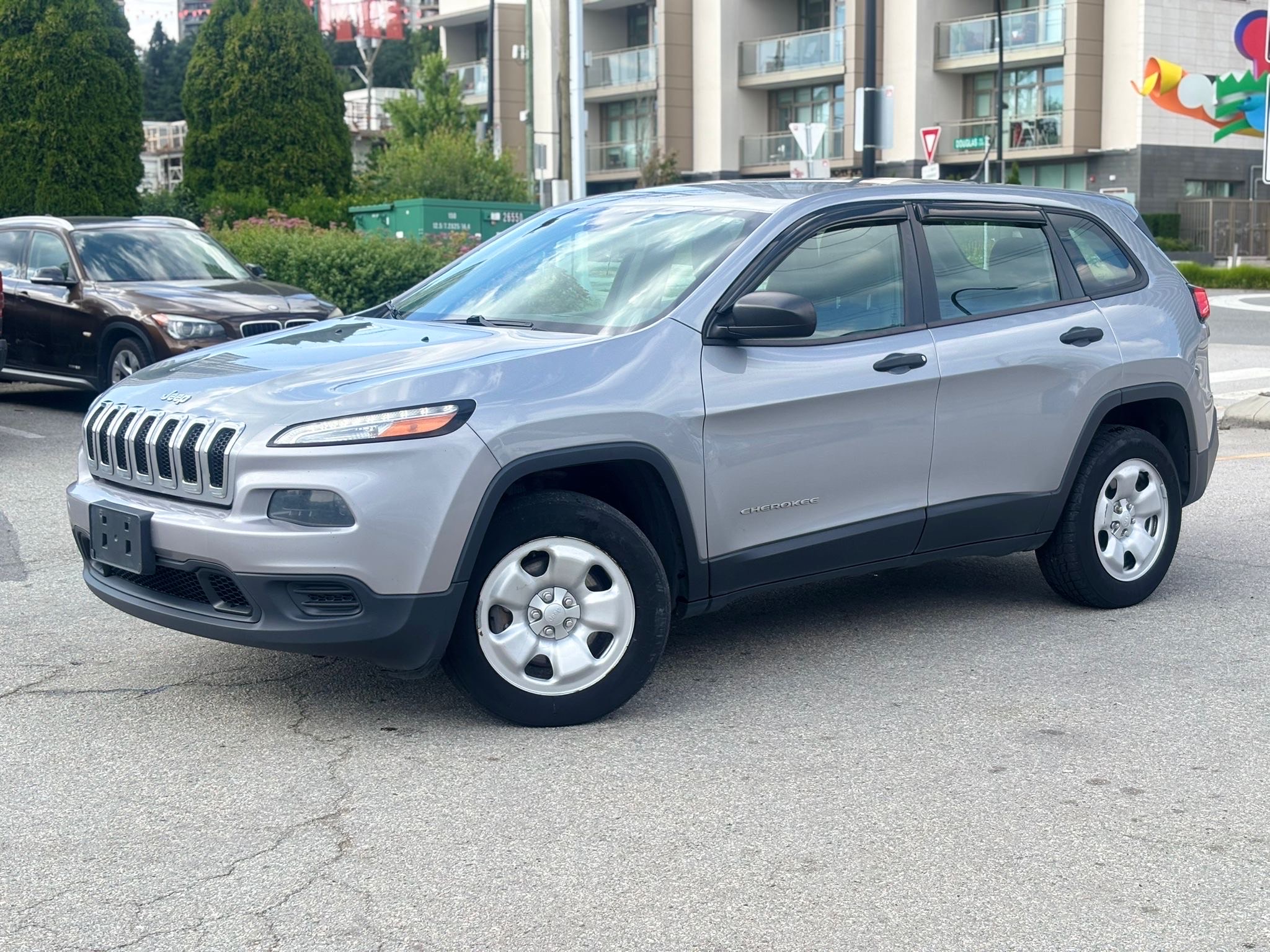 /canwestautoinc/2015-Jeep-Cherokee-009954693473754661.jpg