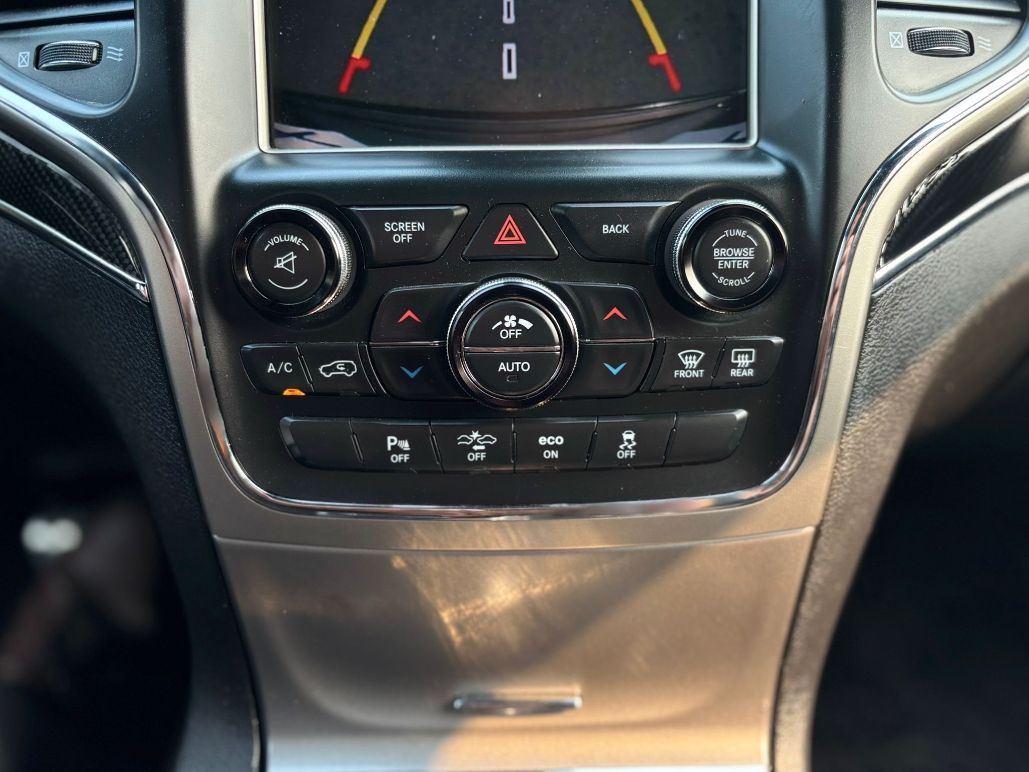/canwestautoinc/2015-Jeep-GrandCherokee-5664618756702597.jpg