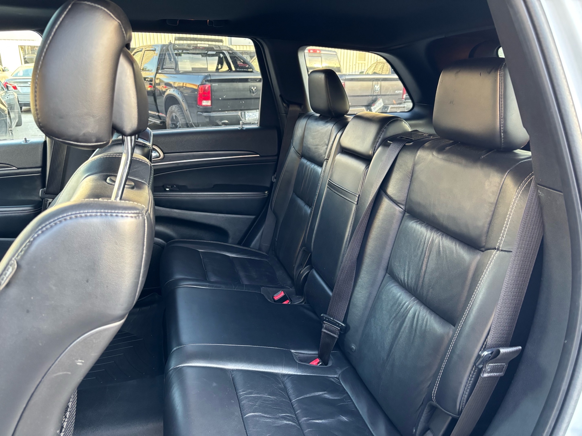 /canwestautoinc/2015-Jeep-GrandCherokee-7448879252680127.jpg