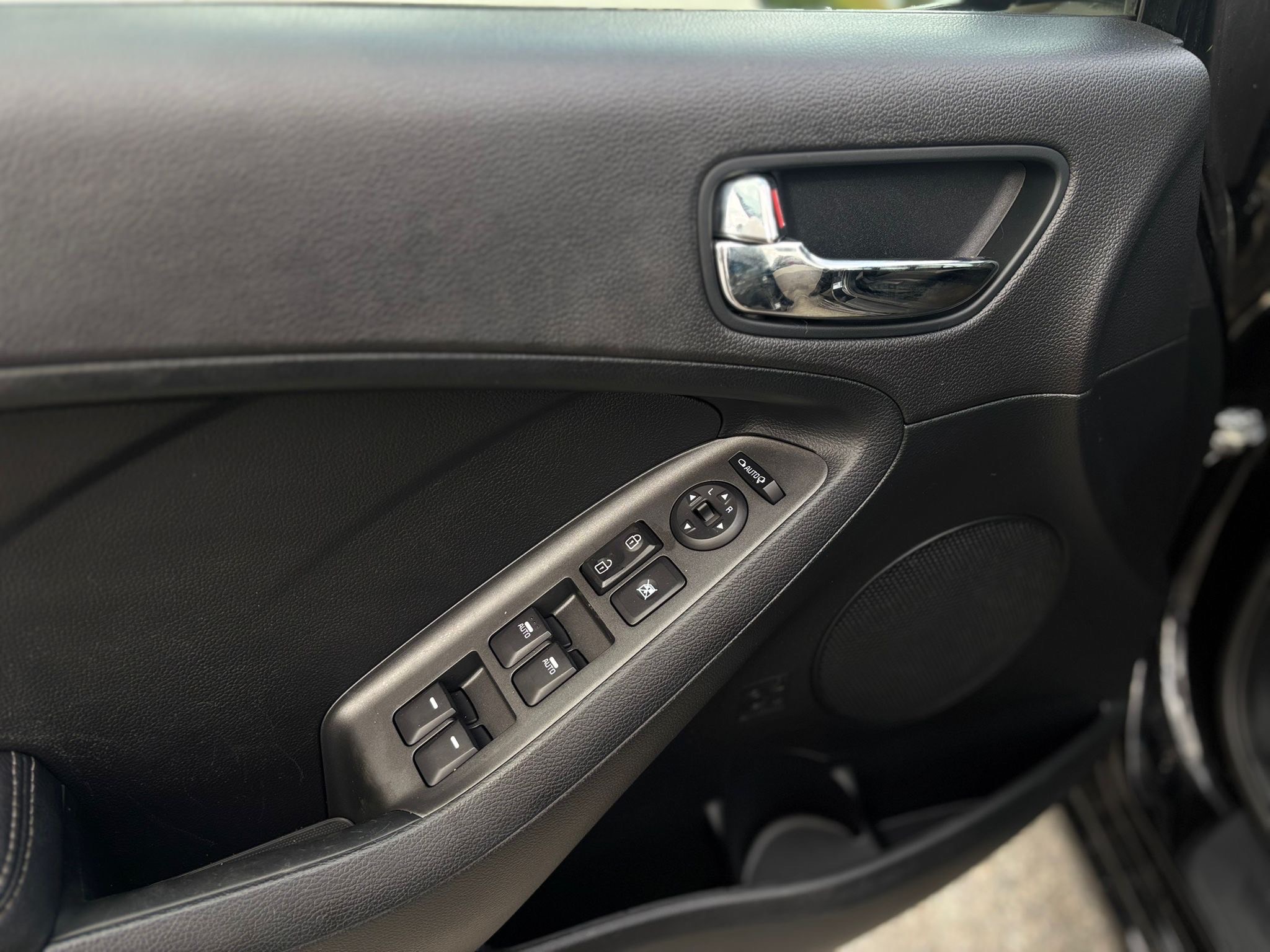 /canwestautoinc/2015-Kia-Forte-5100685778033633.jpg