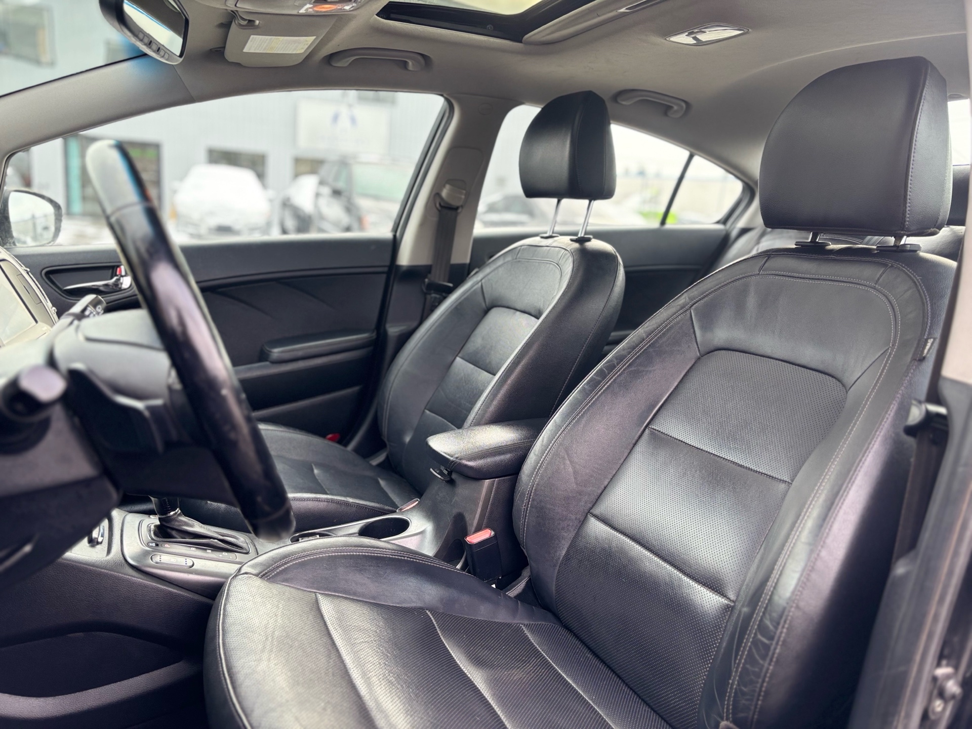 /canwestautoinc/2015-Kia-Forte-827670691044704.jpg