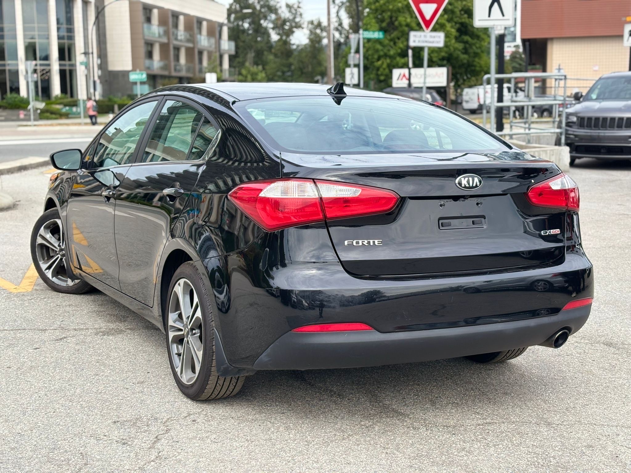 /canwestautoinc/2015-Kia-Forte-8802956408476212.jpg
