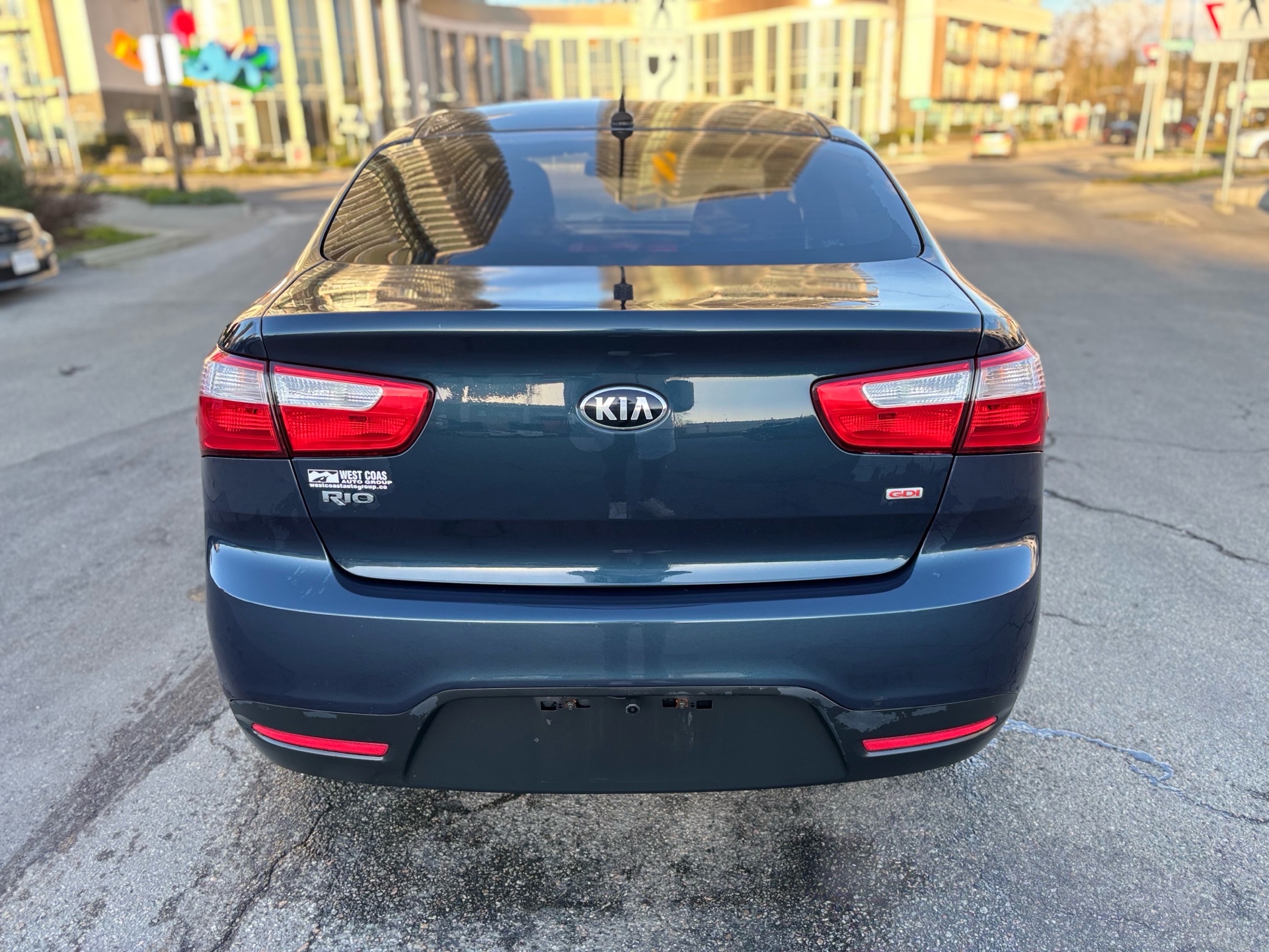 /canwestautoinc/2015-Kia-Rio-08096685611523369.jpg
