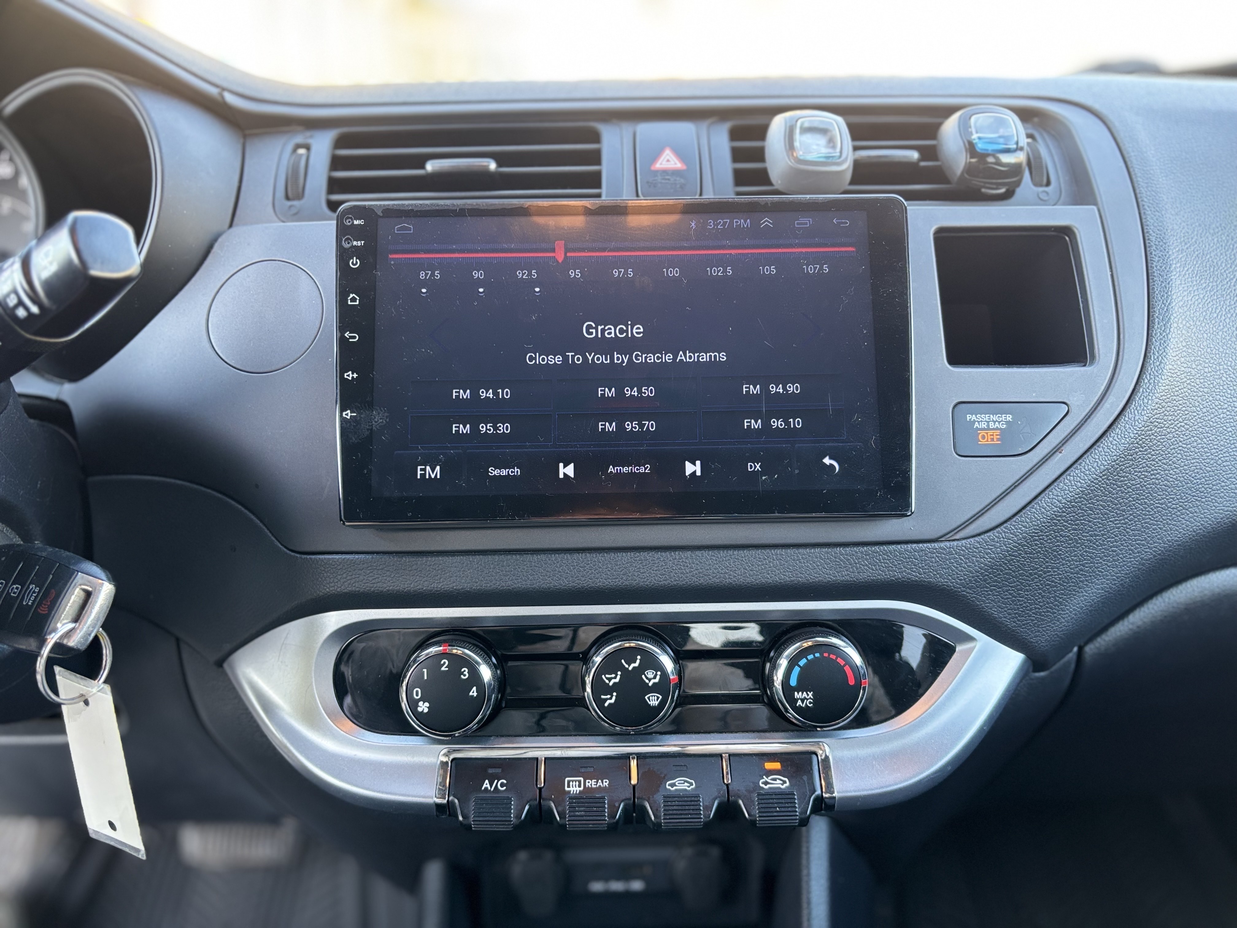 /canwestautoinc/2015-Kia-Rio-19154922722657908.jpg