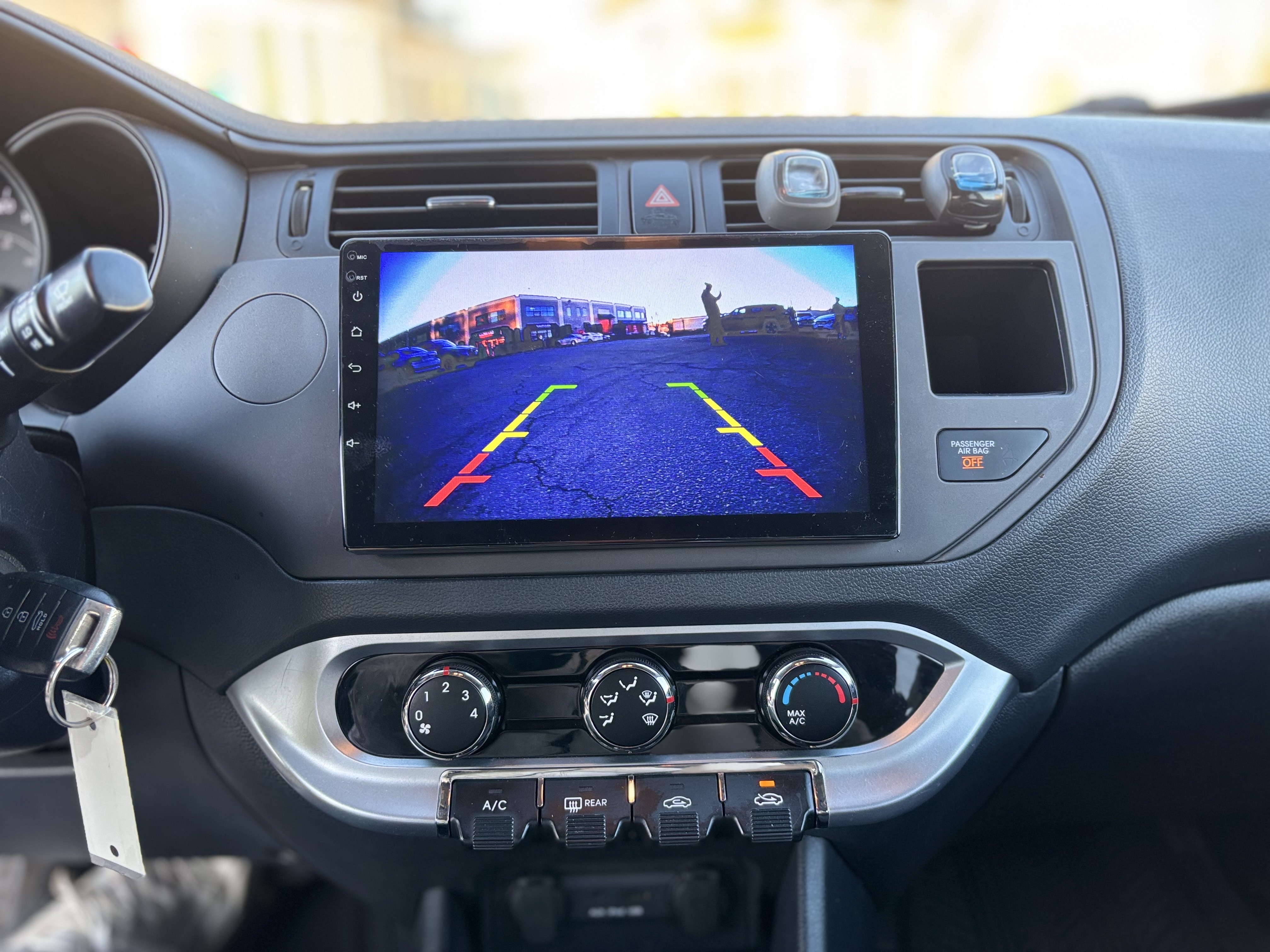 /canwestautoinc/2015-Kia-Rio-32379715277949495.jpg