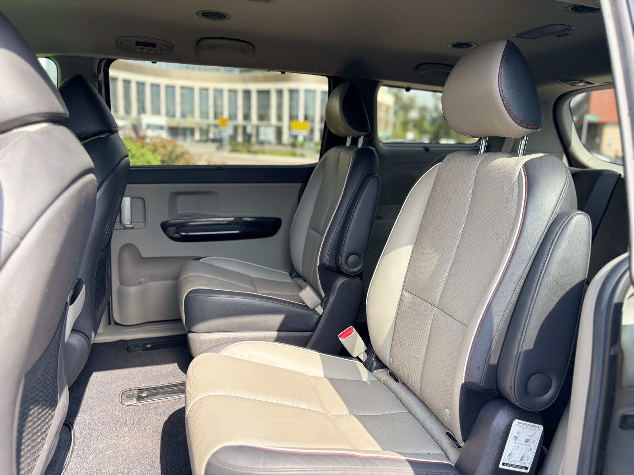 /canwestautoinc/2015-Kia-Sedona-1514883776955347.jpg