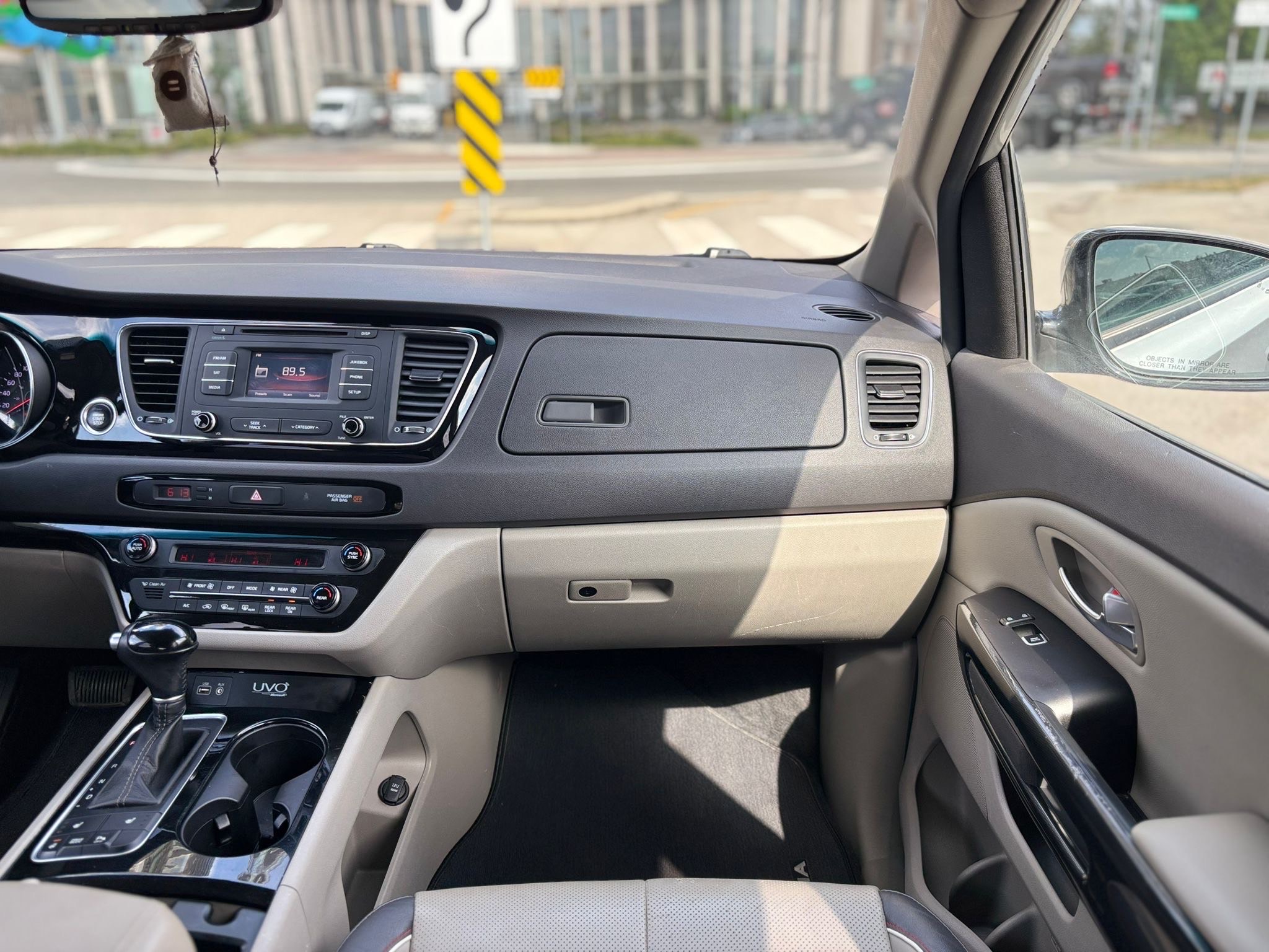 /canwestautoinc/2015-Kia-Sedona-8285468564433429.jpg