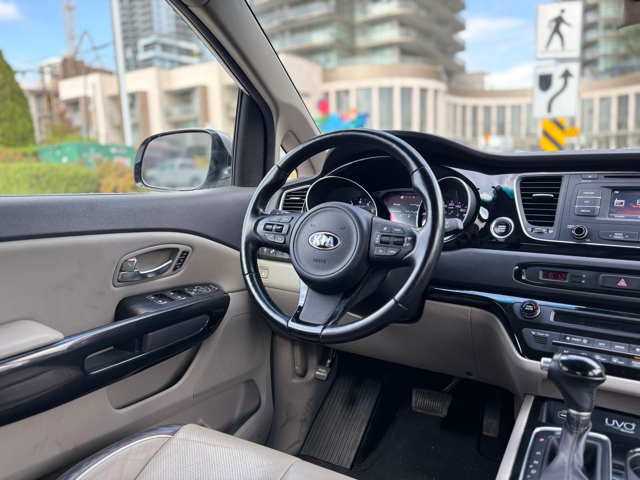 /canwestautoinc/2015-Kia-Sedona-9606233993150017.jpg