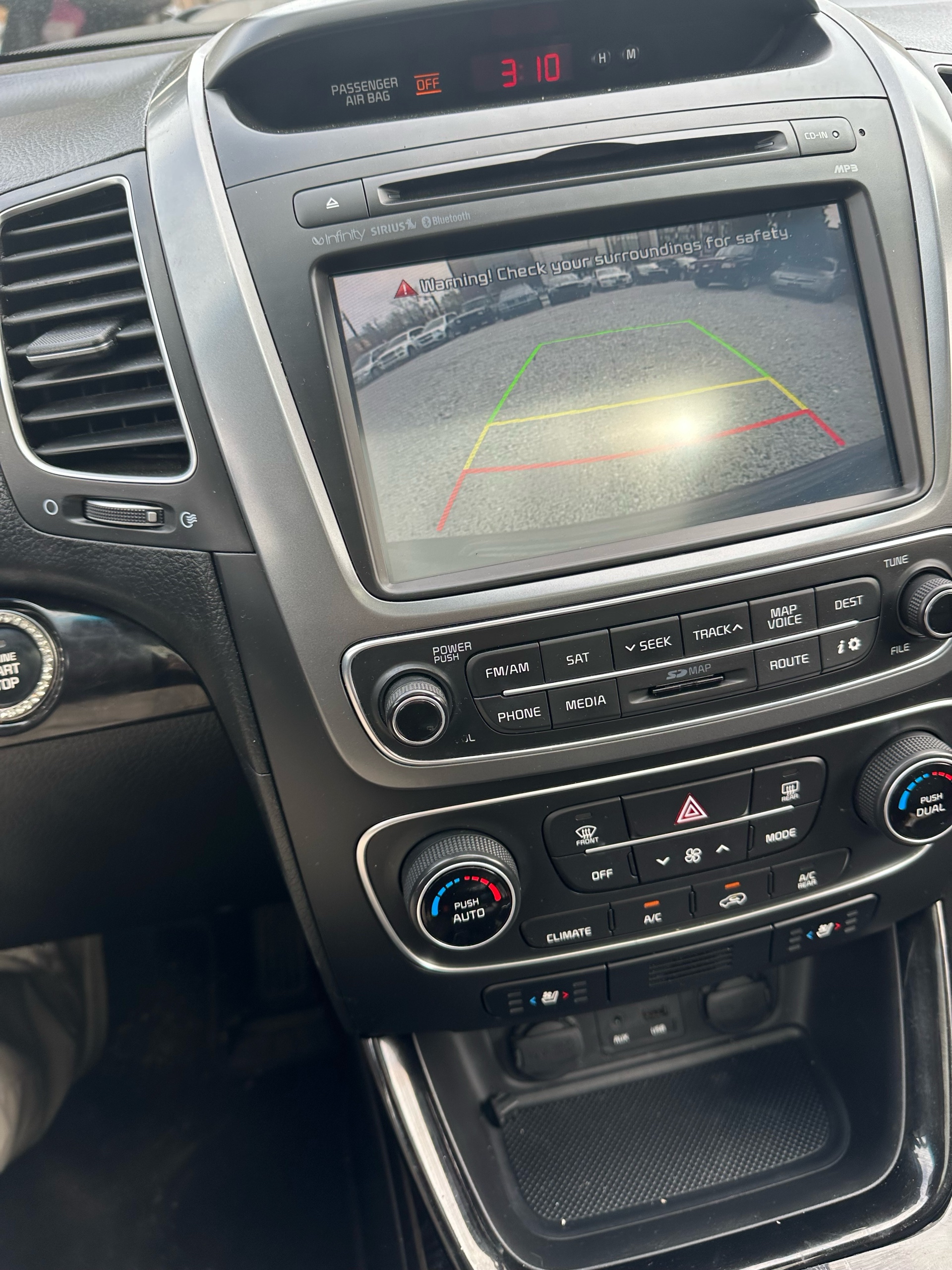 /canwestautoinc/2015-Kia-Sorento-05192039920917768.jpg