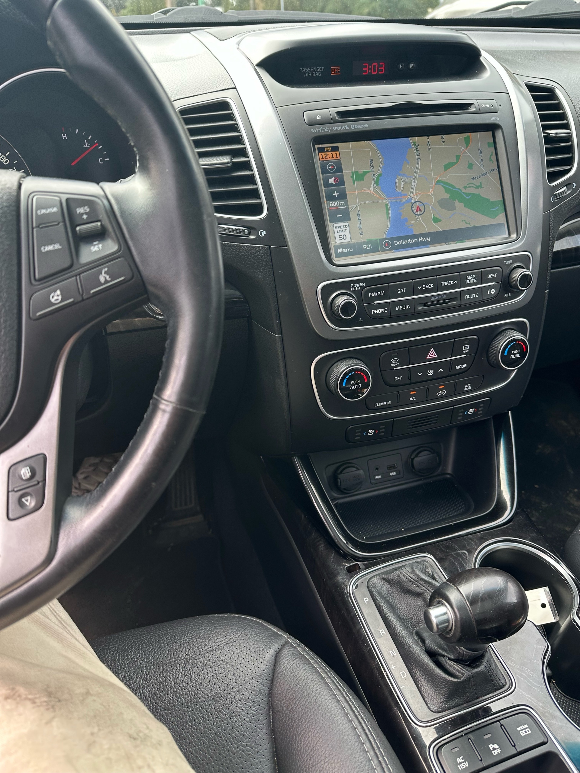 /canwestautoinc/2015-Kia-Sorento-05512150379725478.jpg
