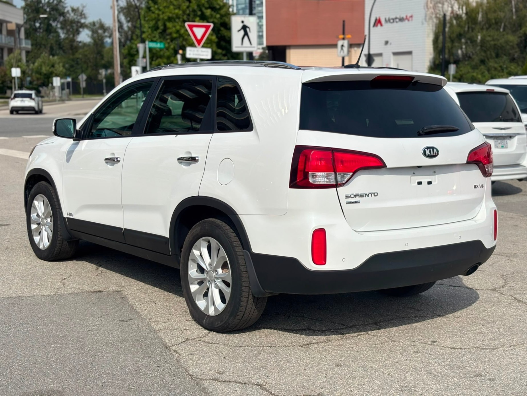/canwestautoinc/2015-Kia-Sorento-13265700241185674.jpg