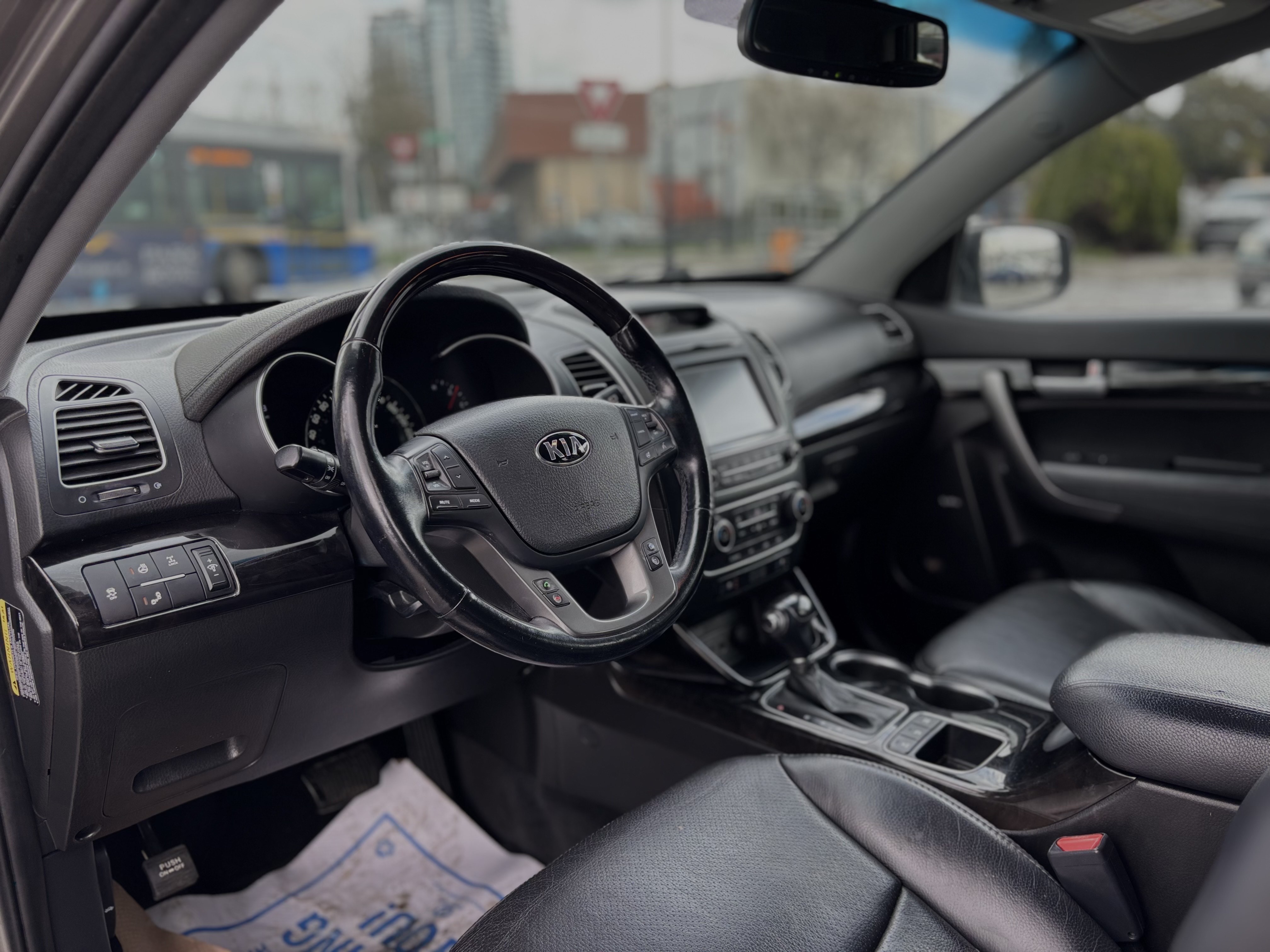 /canwestautoinc/2015-Kia-Sorento-5694488039046319.jpg