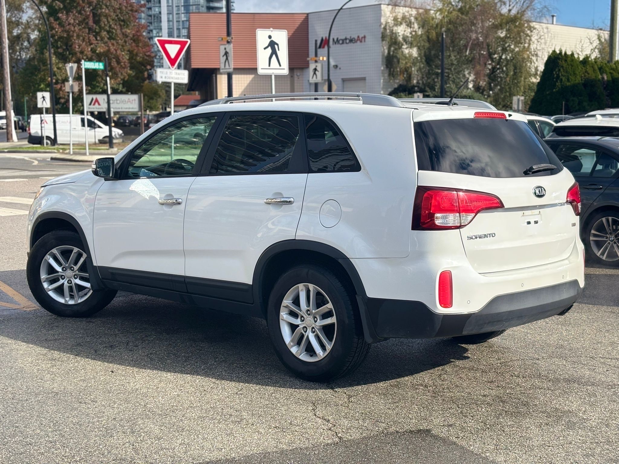 /canwestautoinc/2015-Kia-Sorento-5743680448733961.jpg