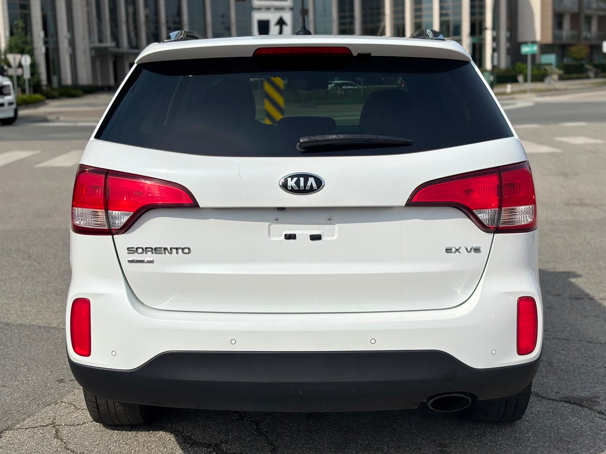 /canwestautoinc/2015-Kia-Sorento-8165515890951038.jpg