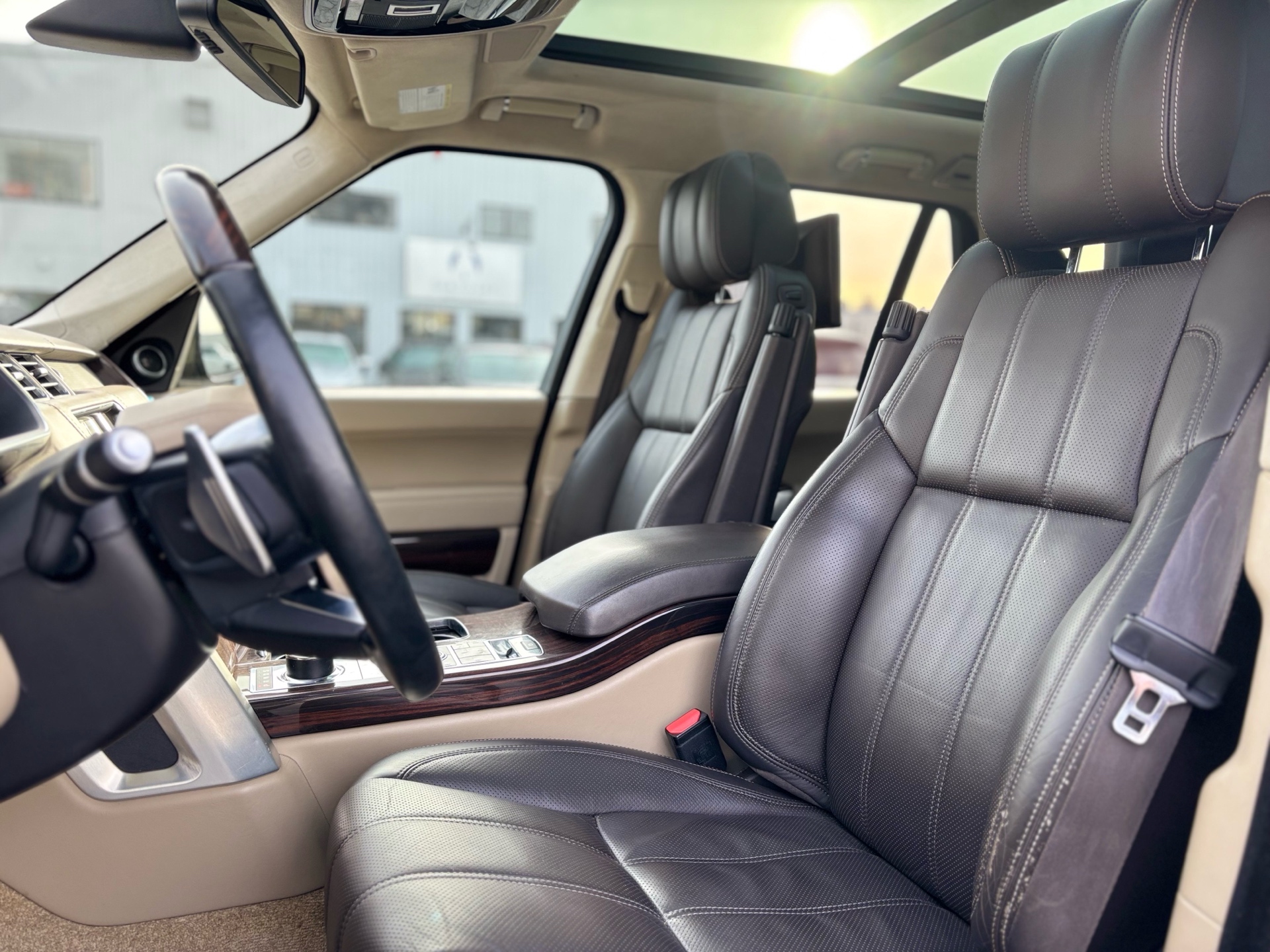 /canwestautoinc/2015-LandRover-RangeRover-5760471775859812.jpg