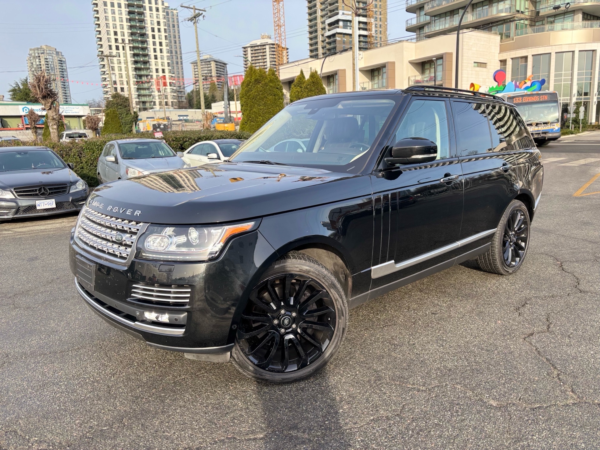 /canwestautoinc/2015-LandRover-RangeRover-9203139104617588.jpg