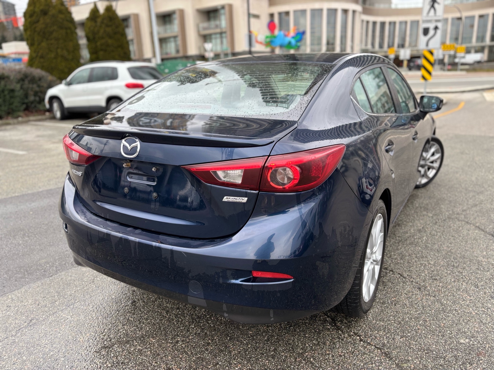 /canwestautoinc/2015-Mazda-Mazda3-6325619939175855.jpg