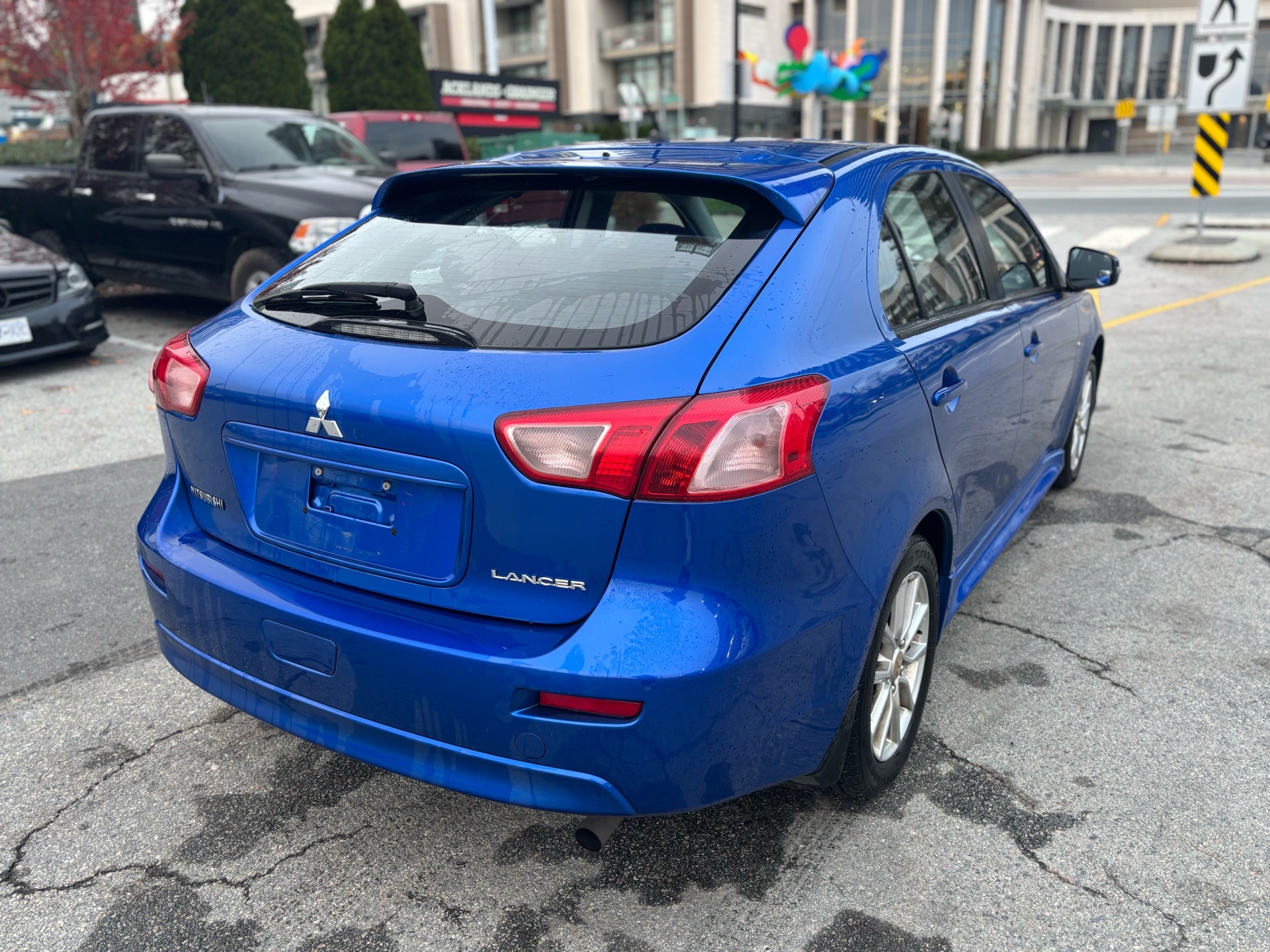 /canwestautoinc/2015-Mitsubishi-LancerSportback-09309782174028158.jpg