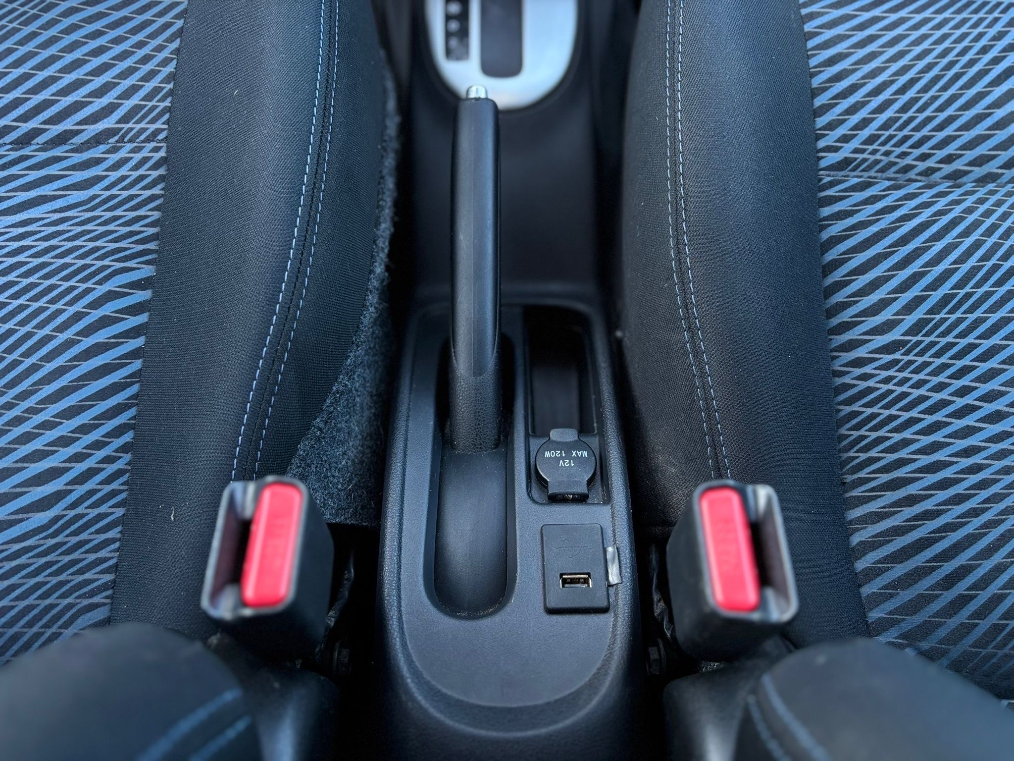 /canwestautoinc/2015-Nissan-Micra-308090379615928.jpg