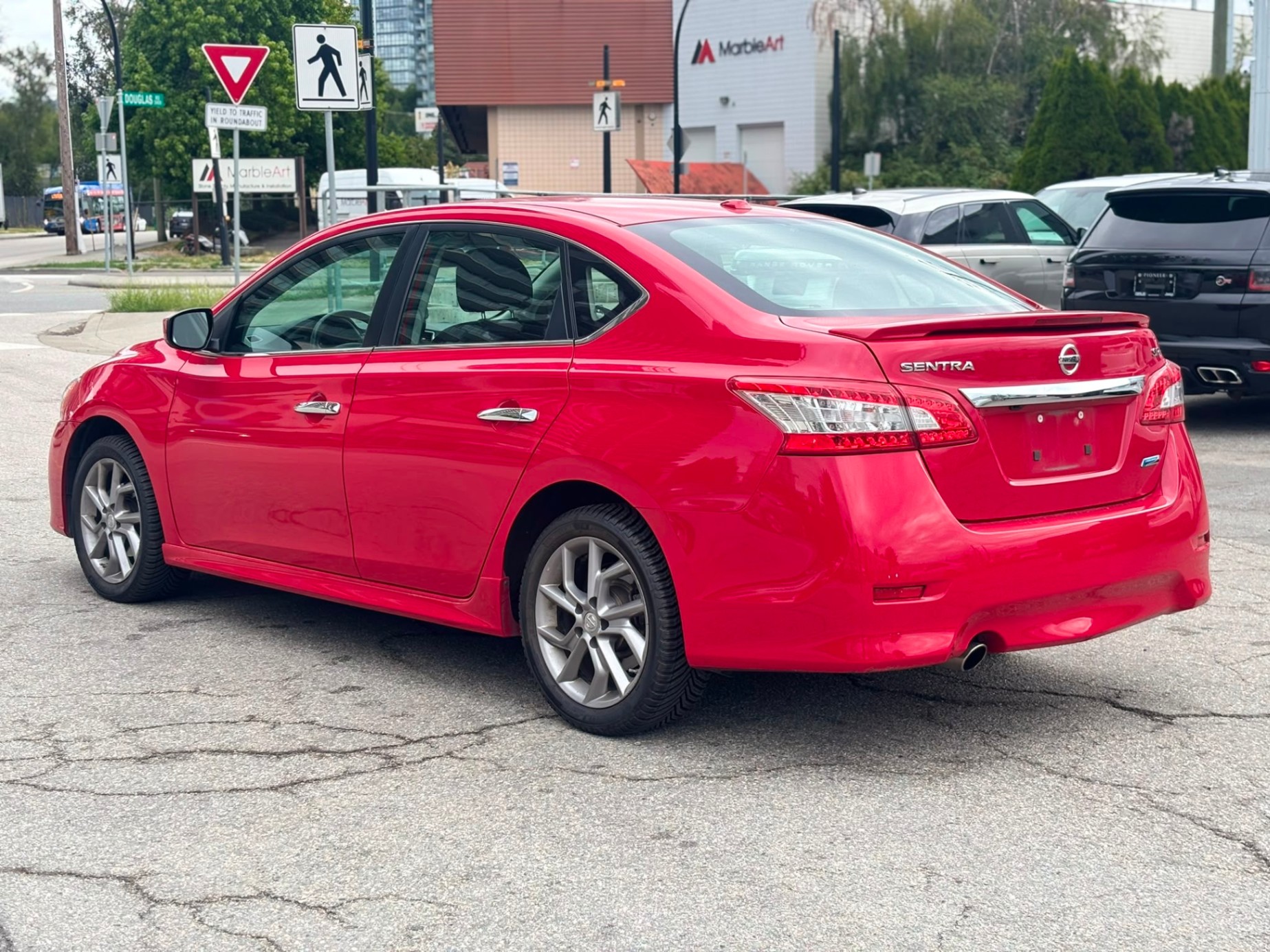 /canwestautoinc/2015-Nissan-Sentra-015057398519563003.jpg