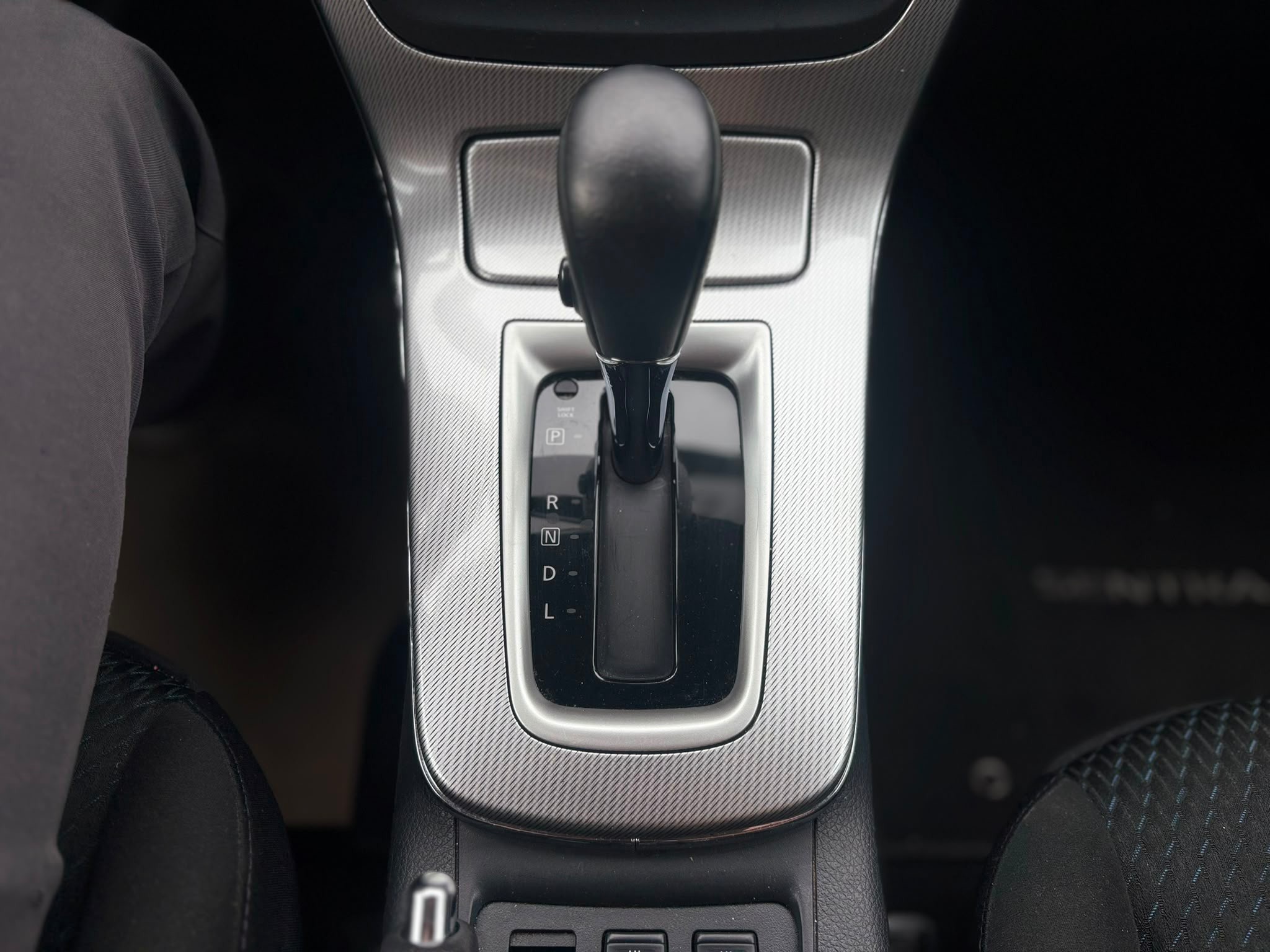 /canwestautoinc/2015-Nissan-Sentra-7971199912354308.jpg