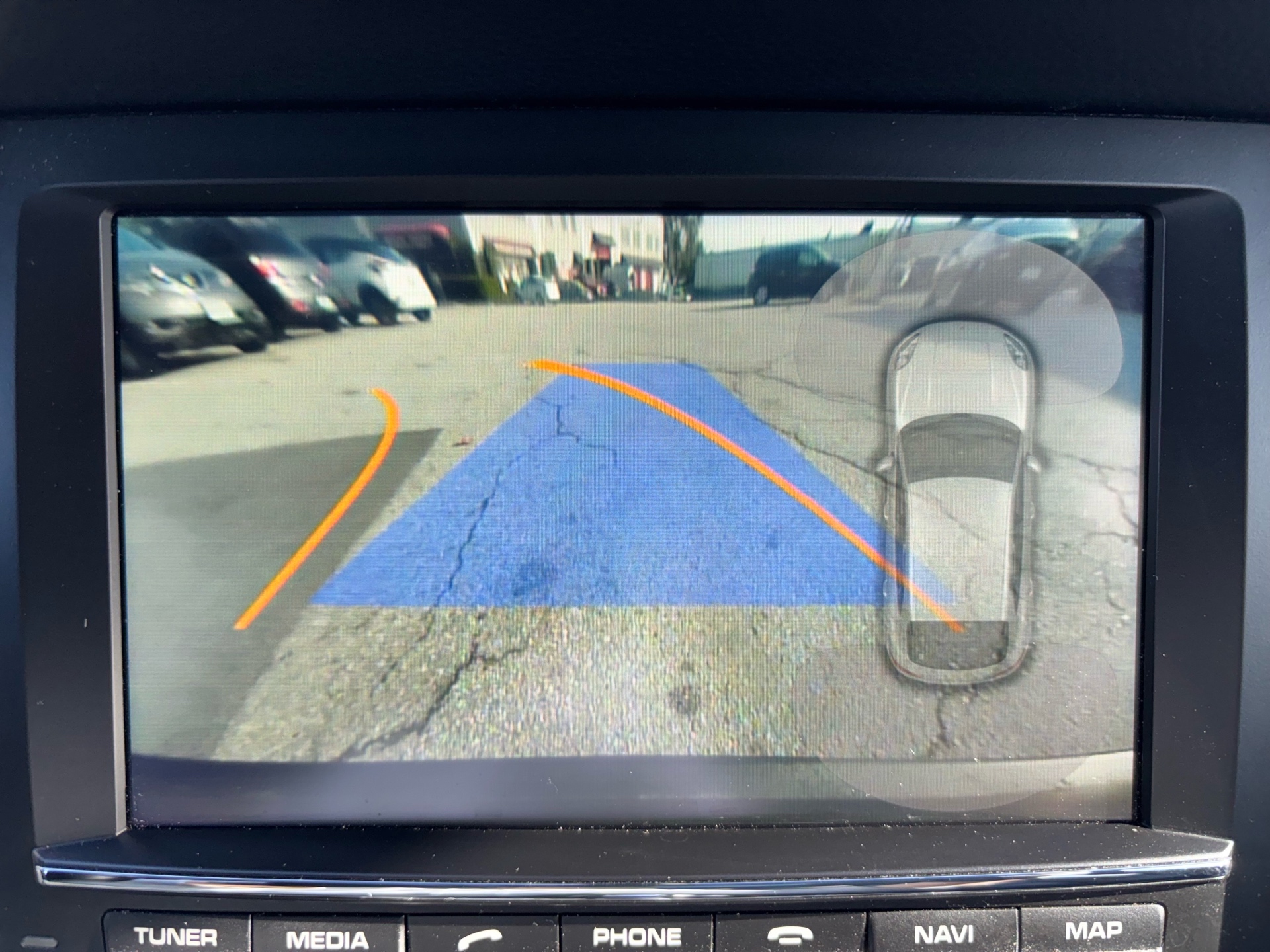 /canwestautoinc/2015-Porsche-Macan-269785595765329.jpg