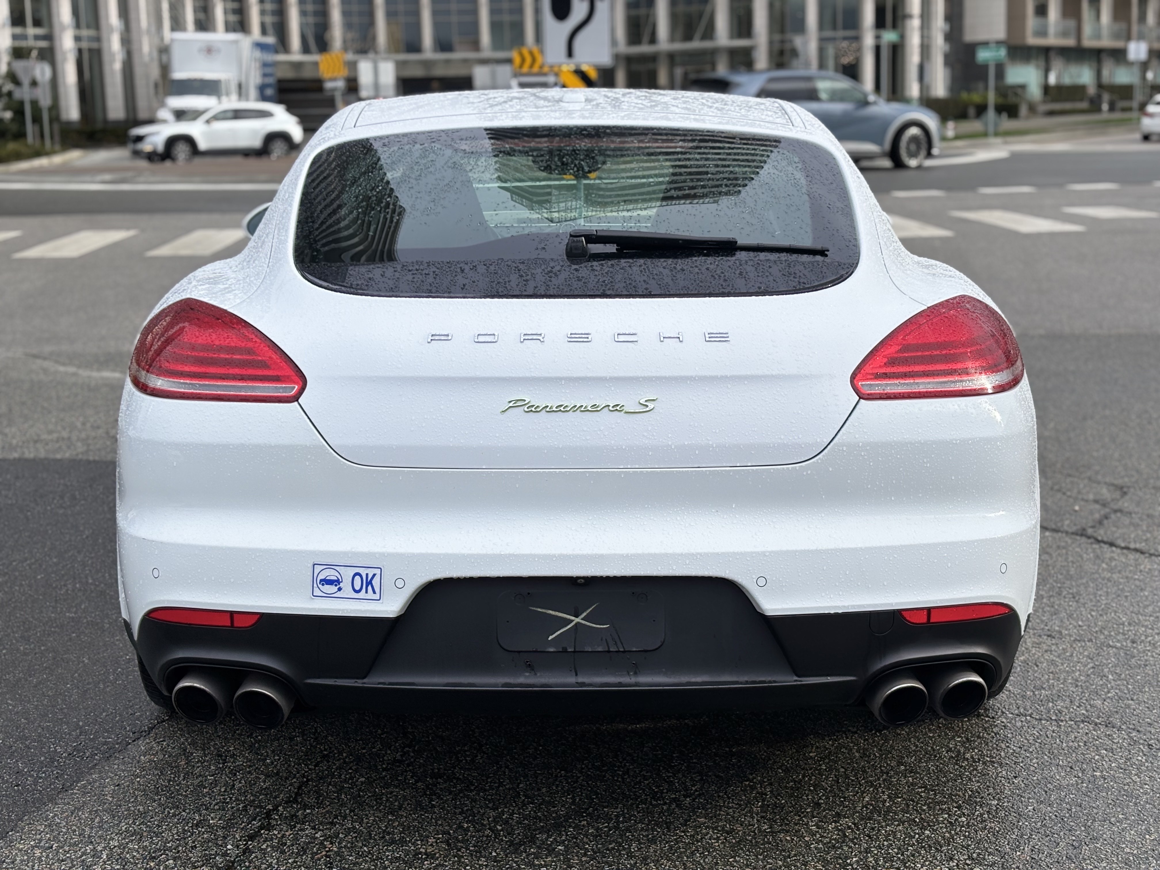 /canwestautoinc/2015-Porsche-Panamera-897826126331212.jpg