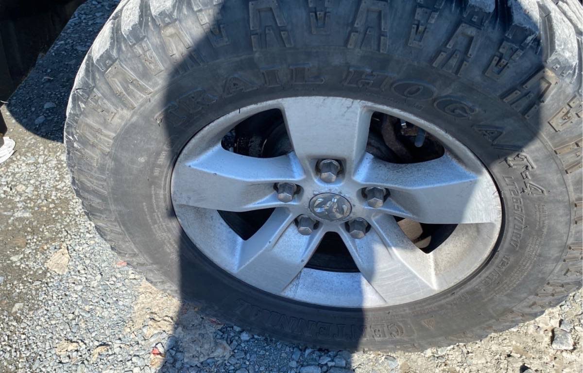 /canwestautoinc/2015-Ram-1500-02152792598414366.jpg