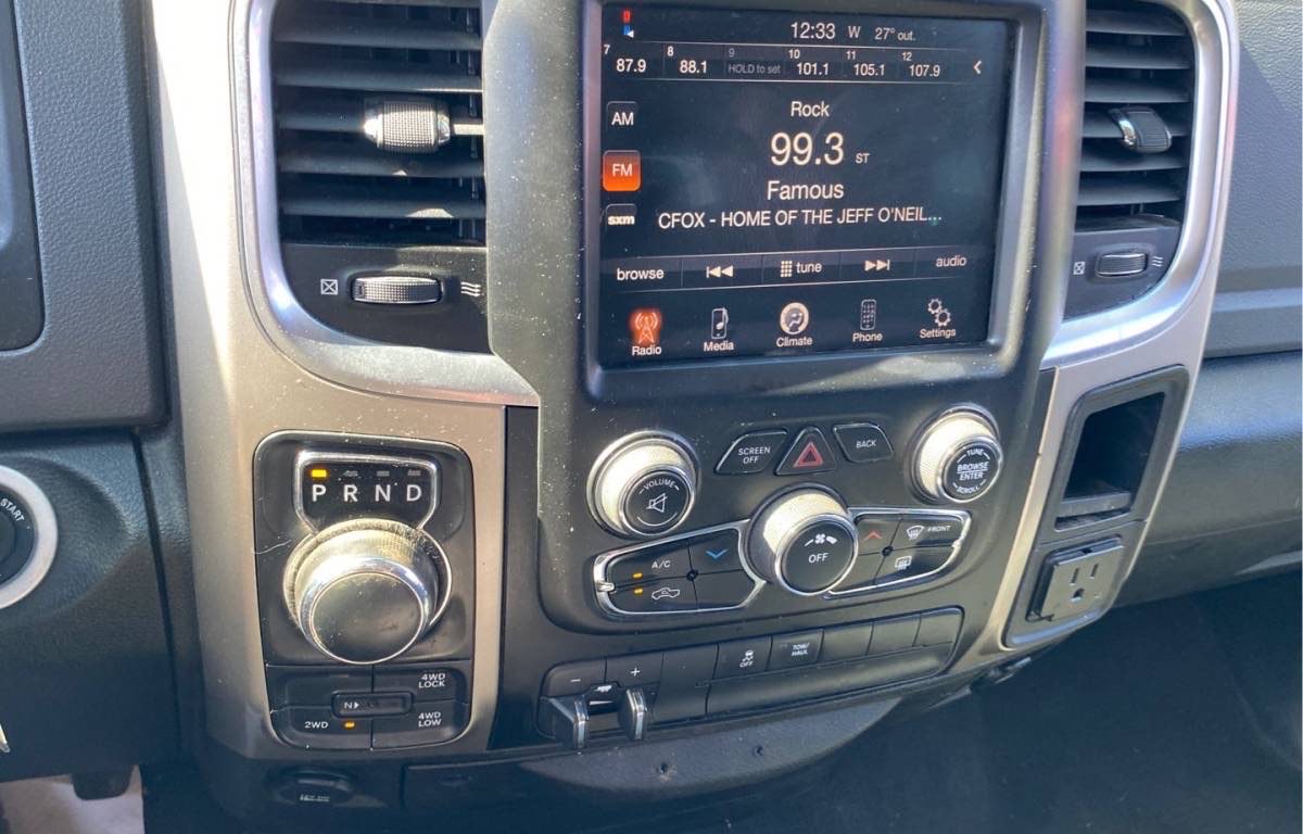 /canwestautoinc/2015-Ram-1500-16289879851564404.jpg