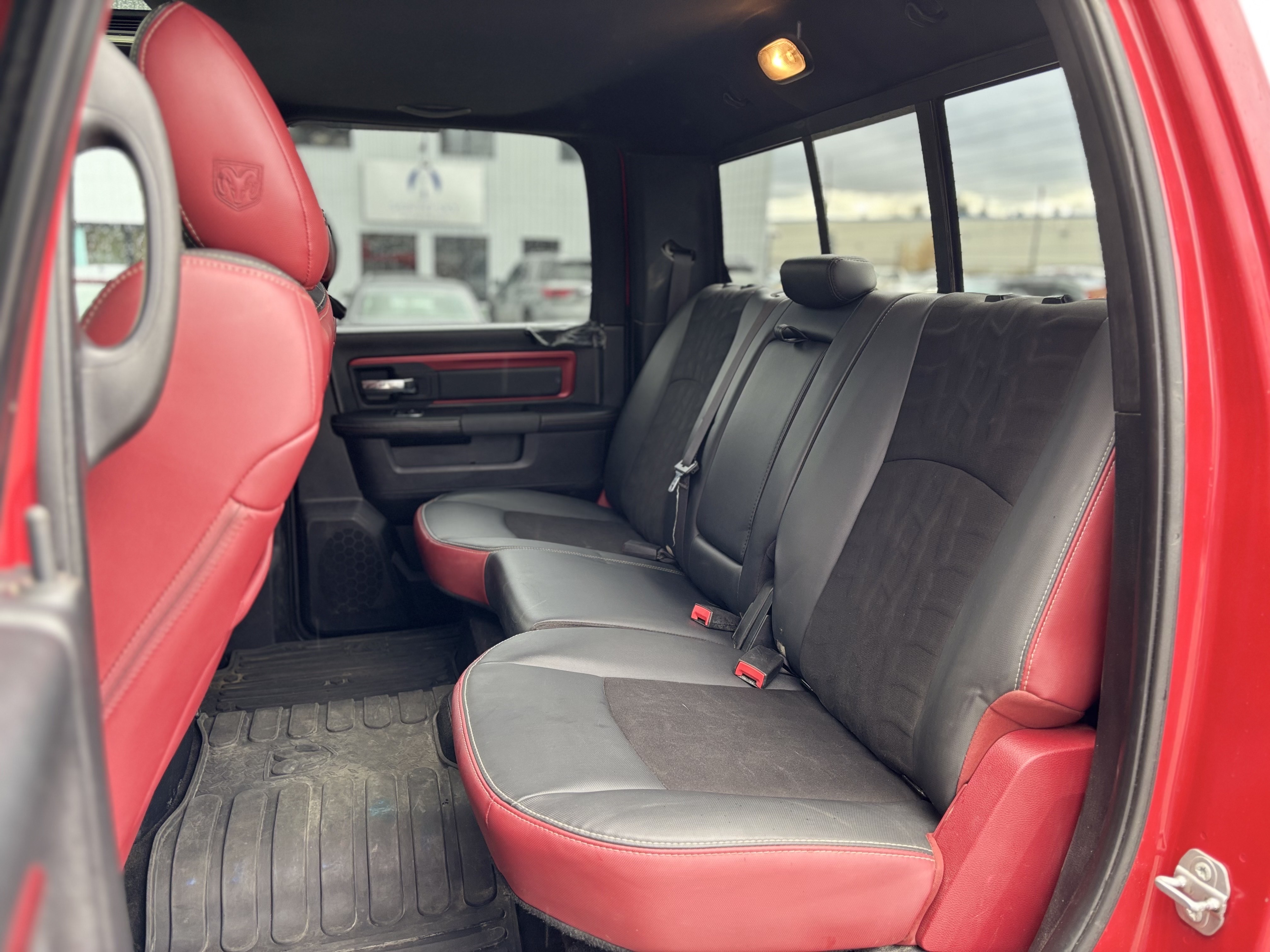 /canwestautoinc/2015-Ram-1500-30390235291277423.jpg