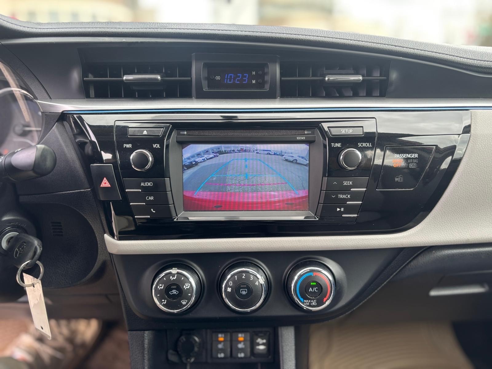 /canwestautoinc/2015-Toyota-Corolla-412213445234092.jpg