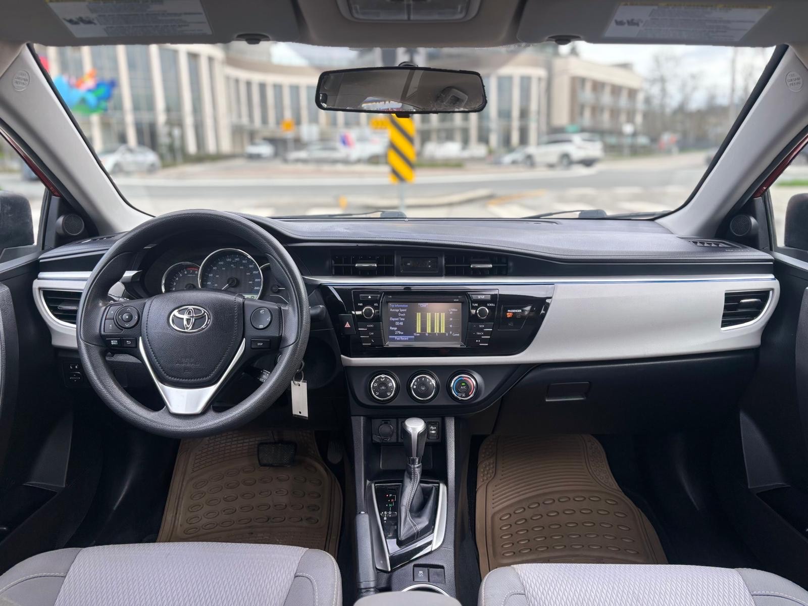 /canwestautoinc/2015-Toyota-Corolla-42058191685363466.jpg