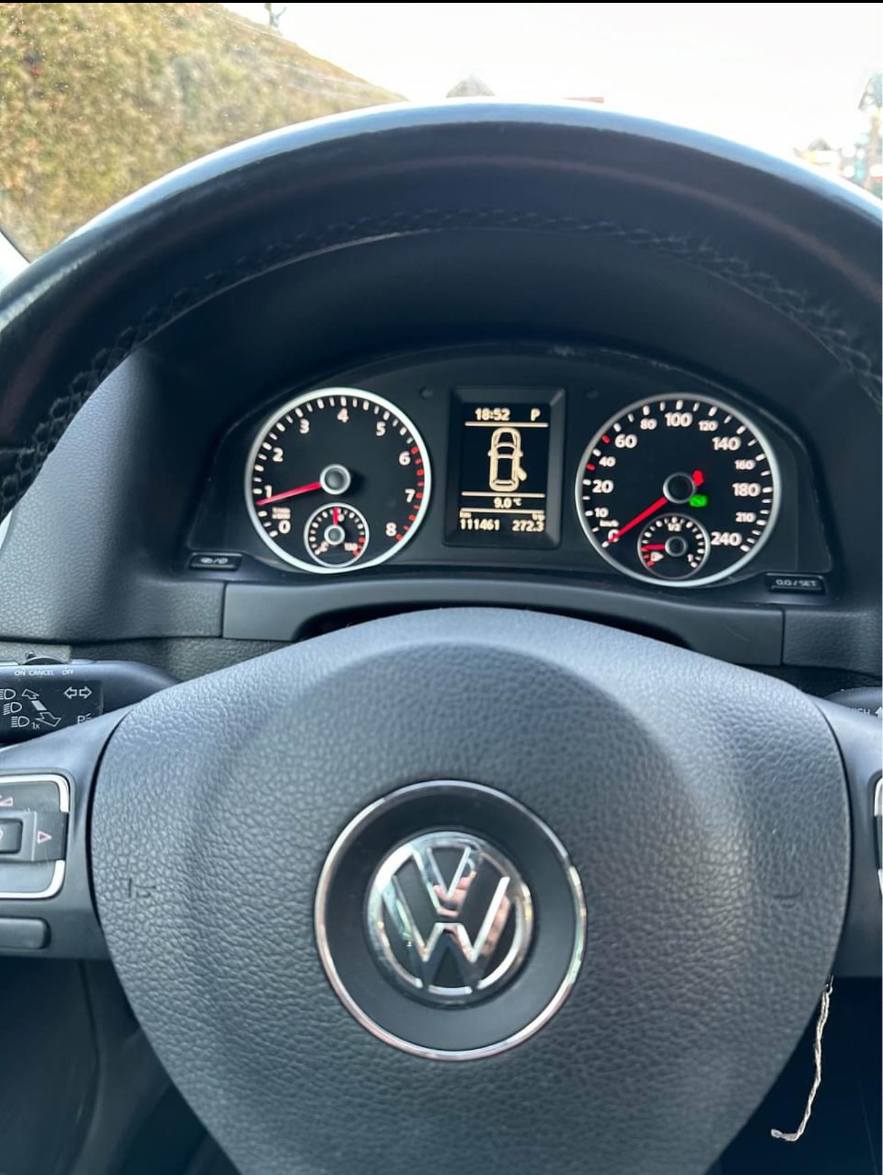 /canwestautoinc/2015-Volkswagen-Tiguan-4662472002050093.jpg