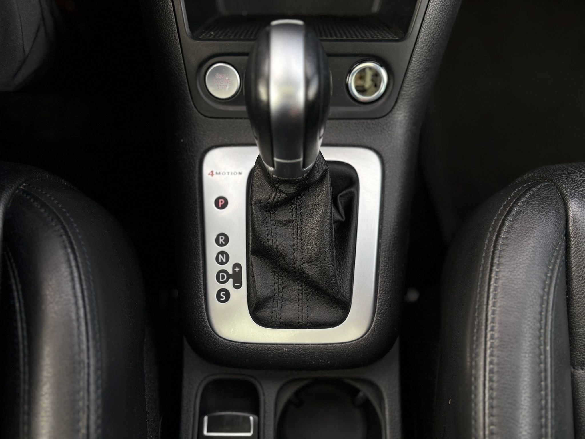 /canwestautoinc/2015-Volkswagen-Tiguan-9105660708883567.jpg