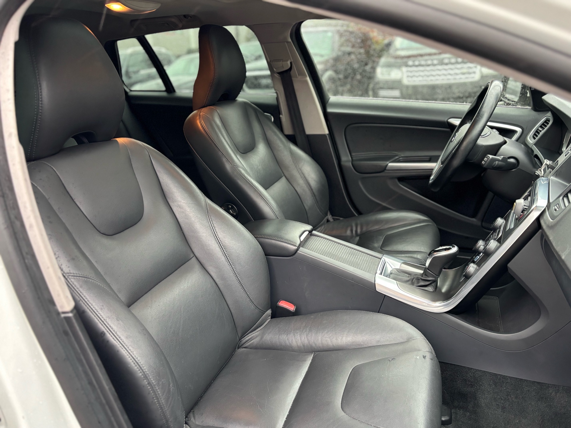 /canwestautoinc/2015-Volvo-V60-4495741321142457.jpg